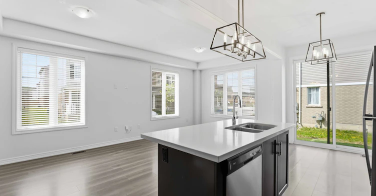 1 Pelican Lane, Hamilton, ON, L8K 0A4 - 11