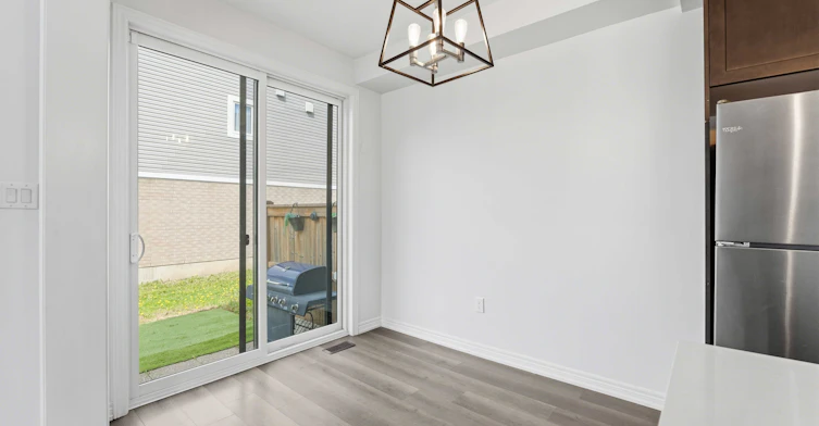 1 Pelican Lane, Hamilton, ON, L8K 0A4 - 12
