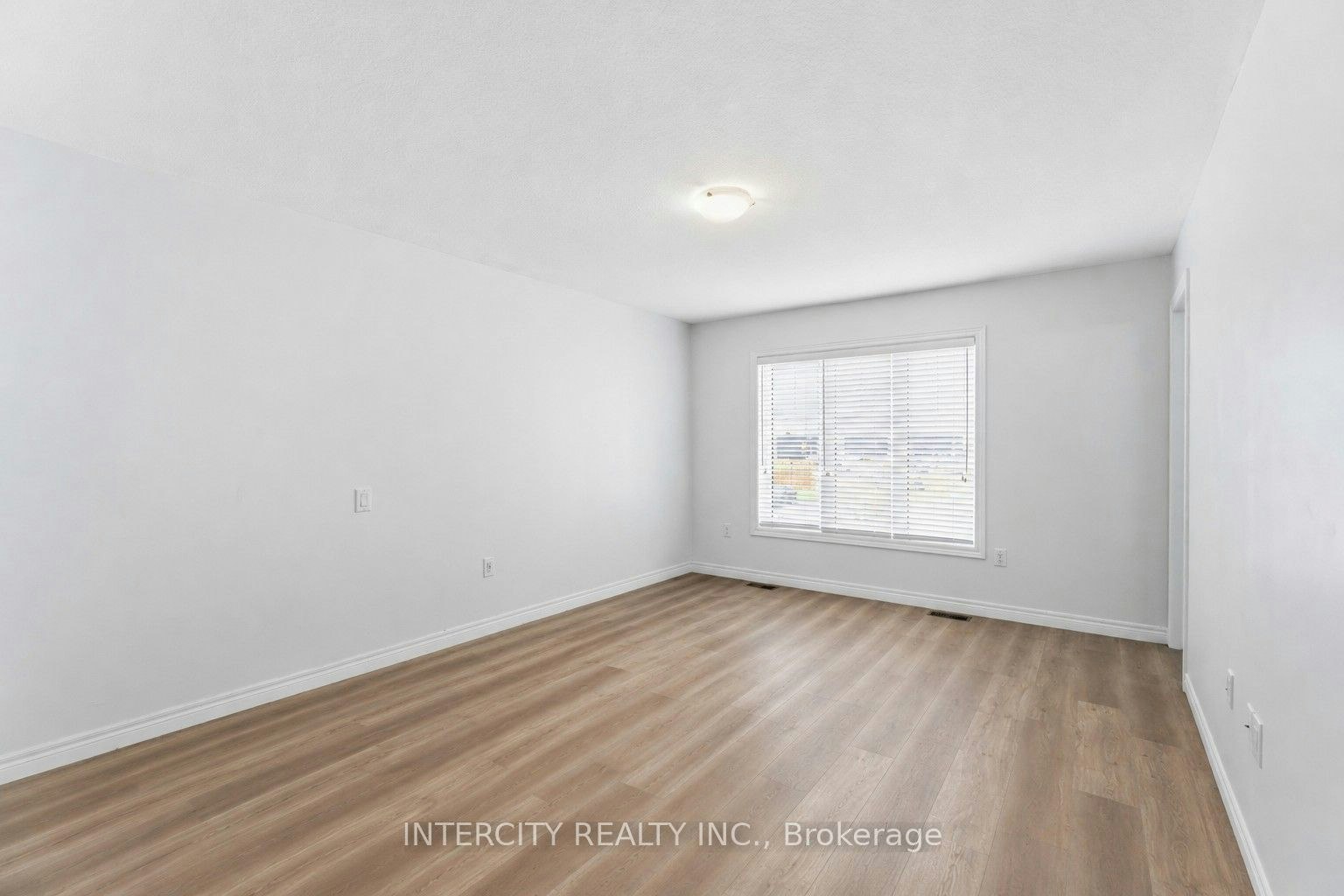 1 Pelican Lane, Hamilton, ON, L8K 0A4 - 16