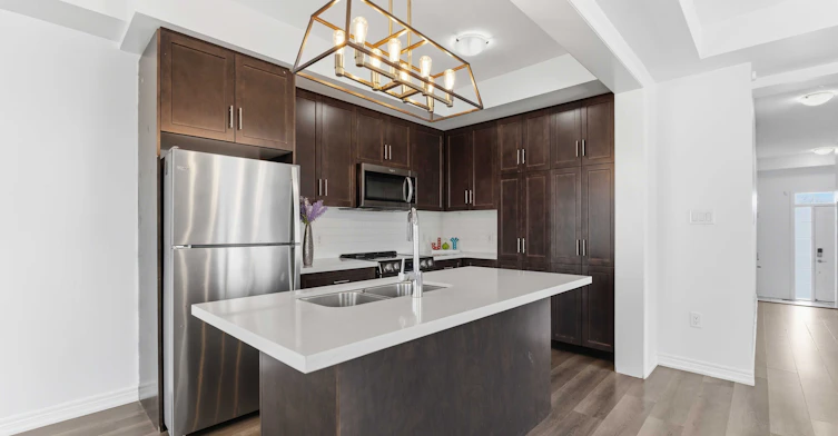 1 Pelican Lane, Hamilton, ON, L8K 0A4 - 9