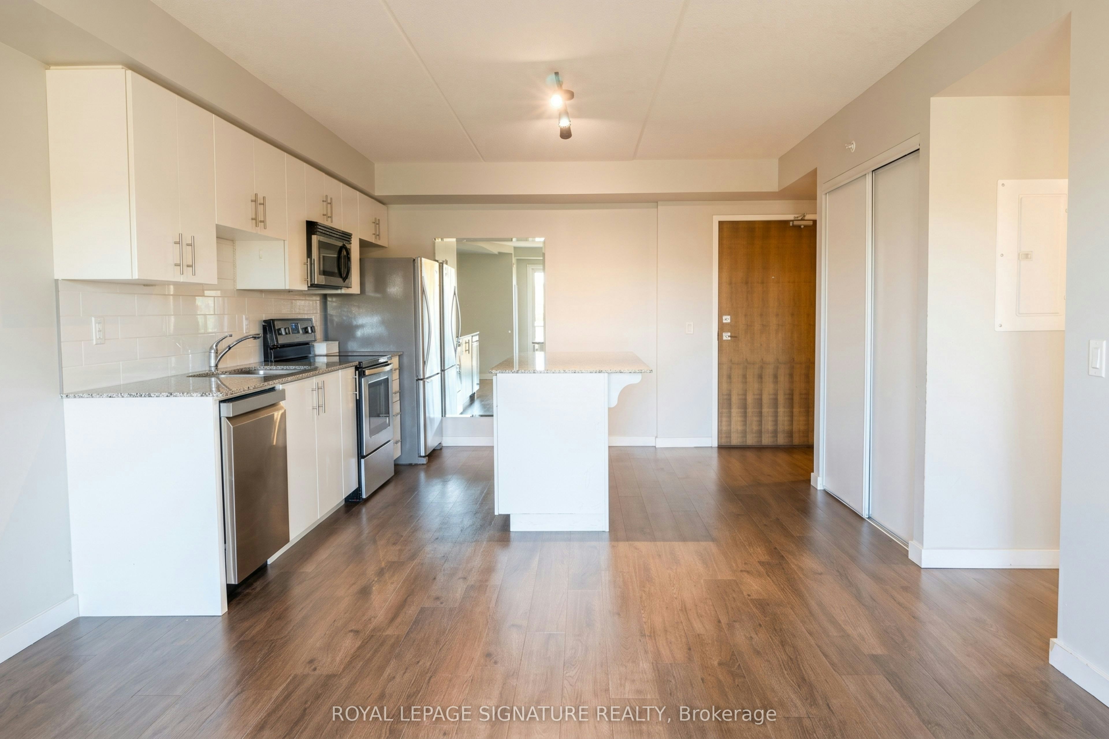 304-25 Kay Crescent, Guelph, ON, N1L 1H1 - 4