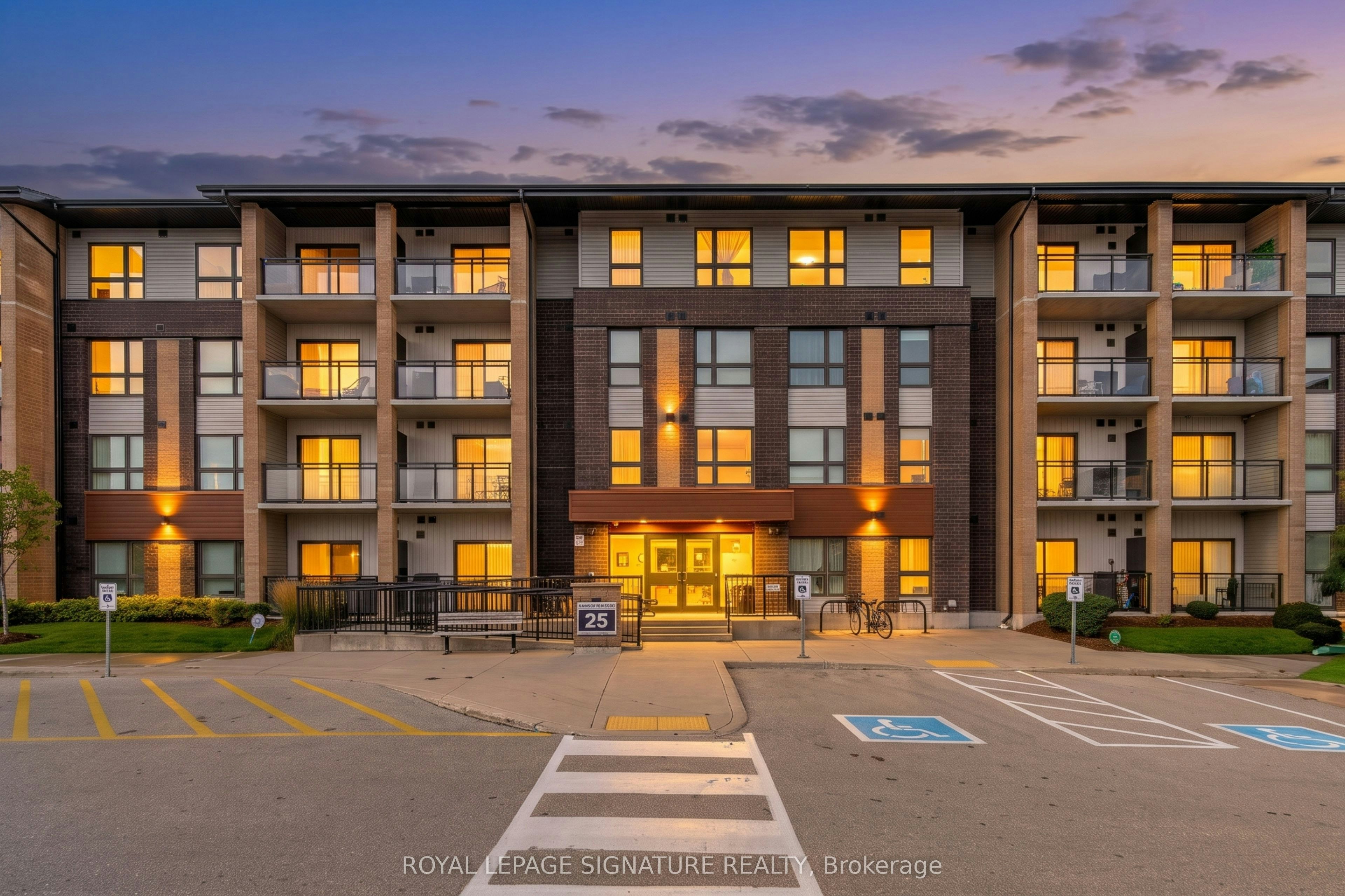 304-25 Kay Crescent, Guelph, ON, N1L 1H1