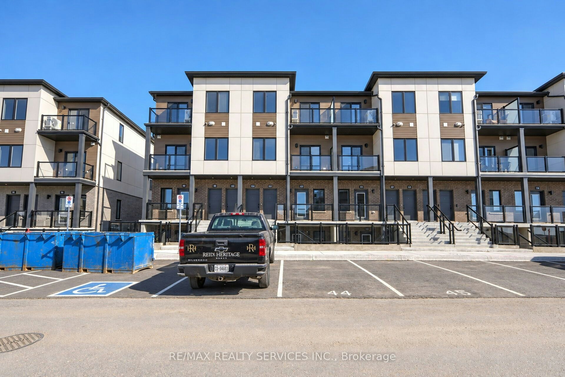 8 Miseferi Crescent, Cambridge, ON, N1T 0J1