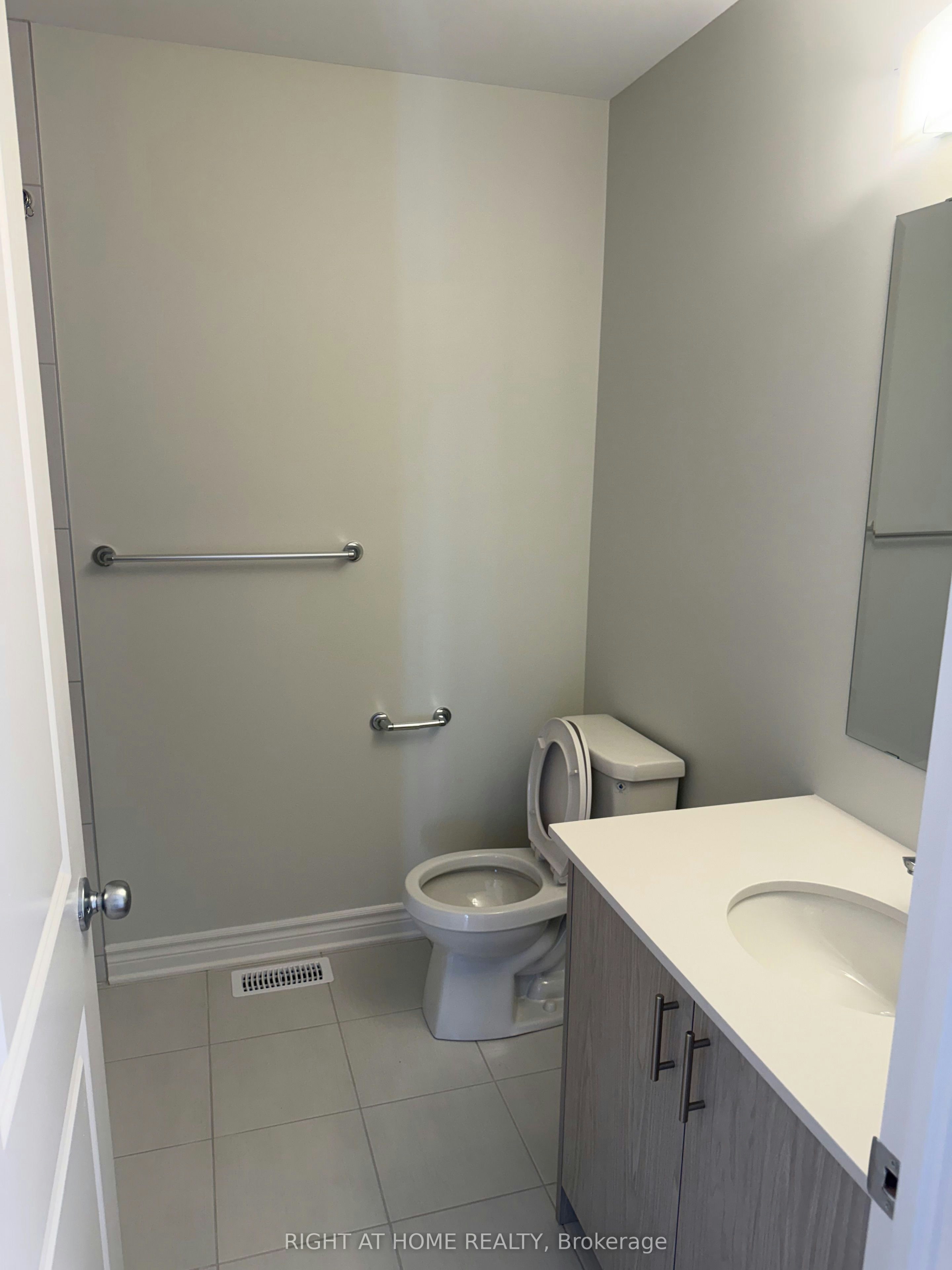 1 Fisher Avenue W, Leeds and the Thousand Islands, ON, K0E 1K0 - 13