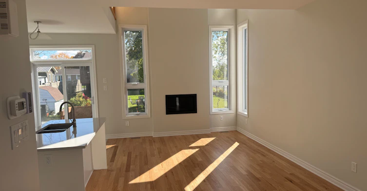 1 Fisher Avenue W, Leeds and the Thousand Islands, ON, K0E 1K0 - 7
