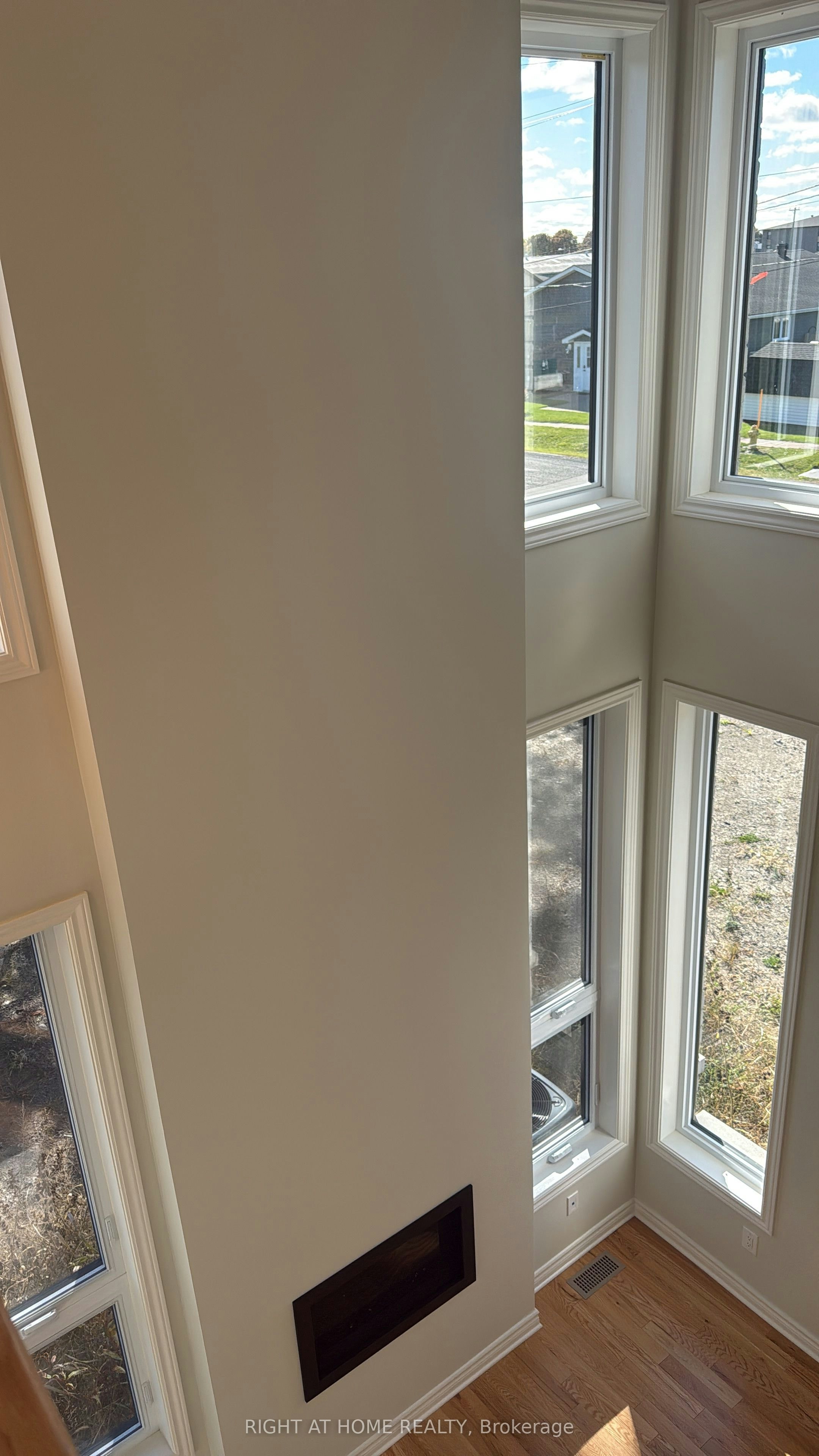 1 Fisher Avenue W, Leeds and the Thousand Islands, ON, K0E 1K0 - 11