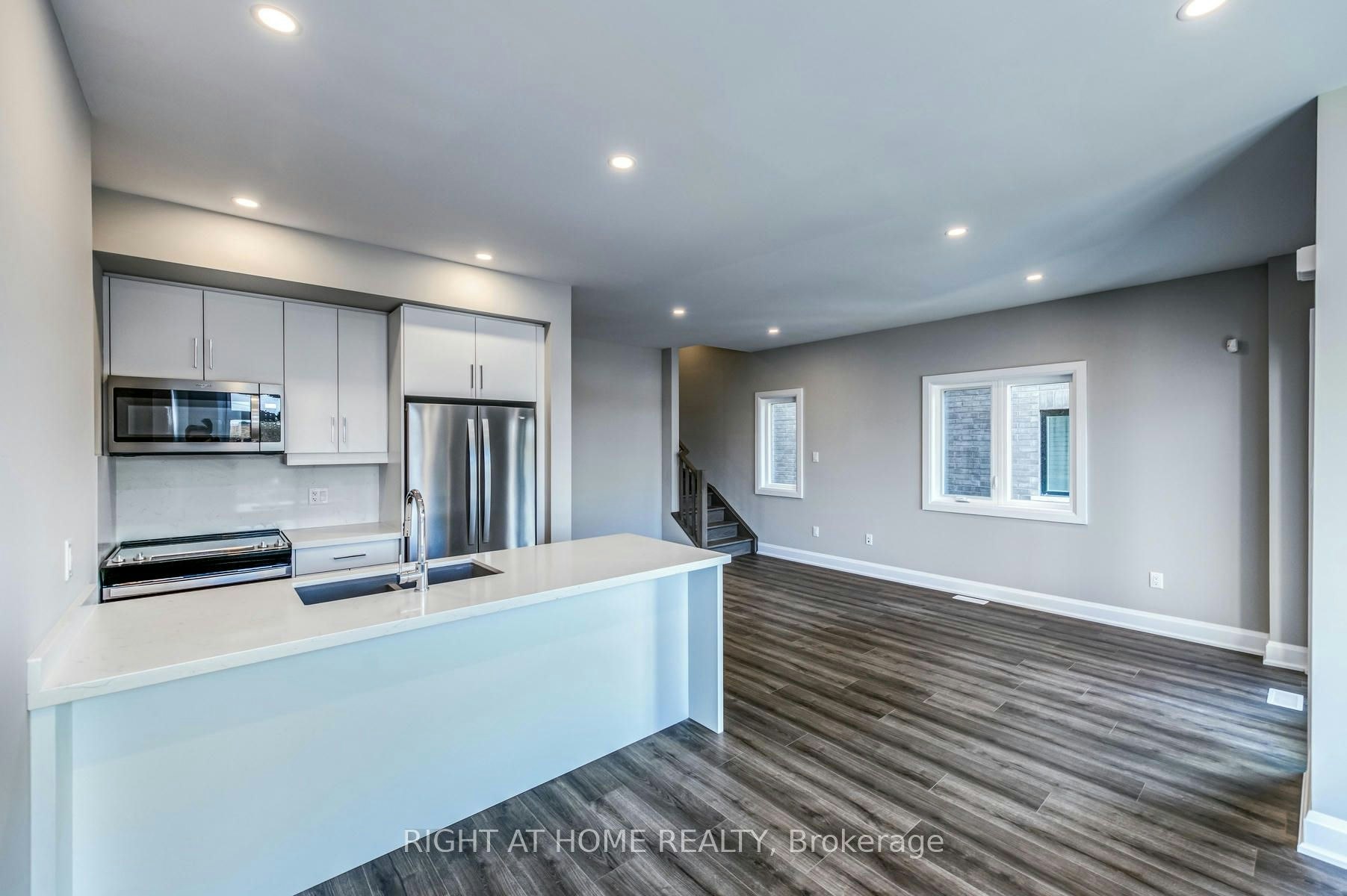 20-292 Vine Street, St. Catharines, ON, L2M 0E1 - 7