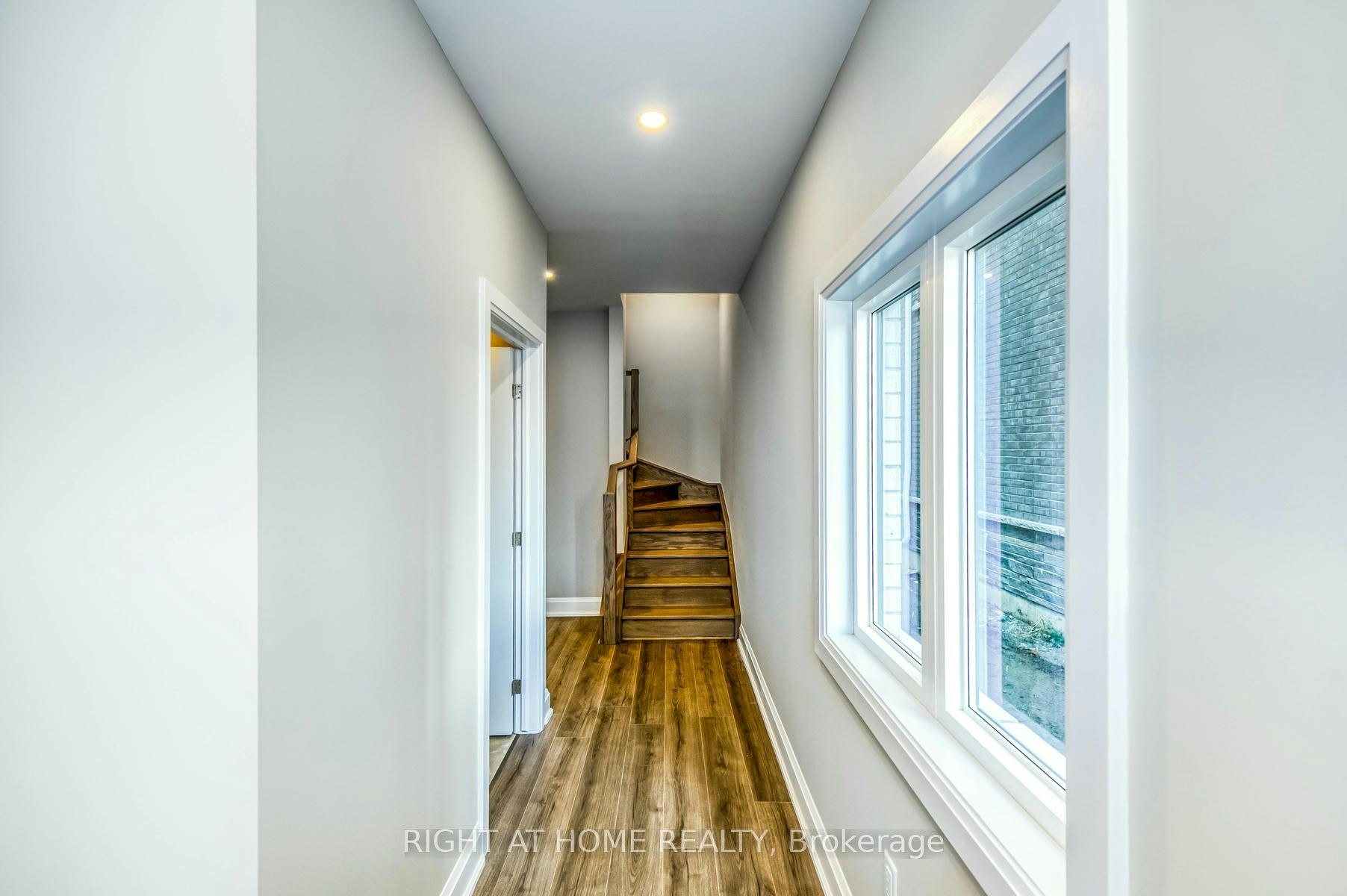 20-292 Vine Street, St. Catharines, ON, L2M 0E1 - 3