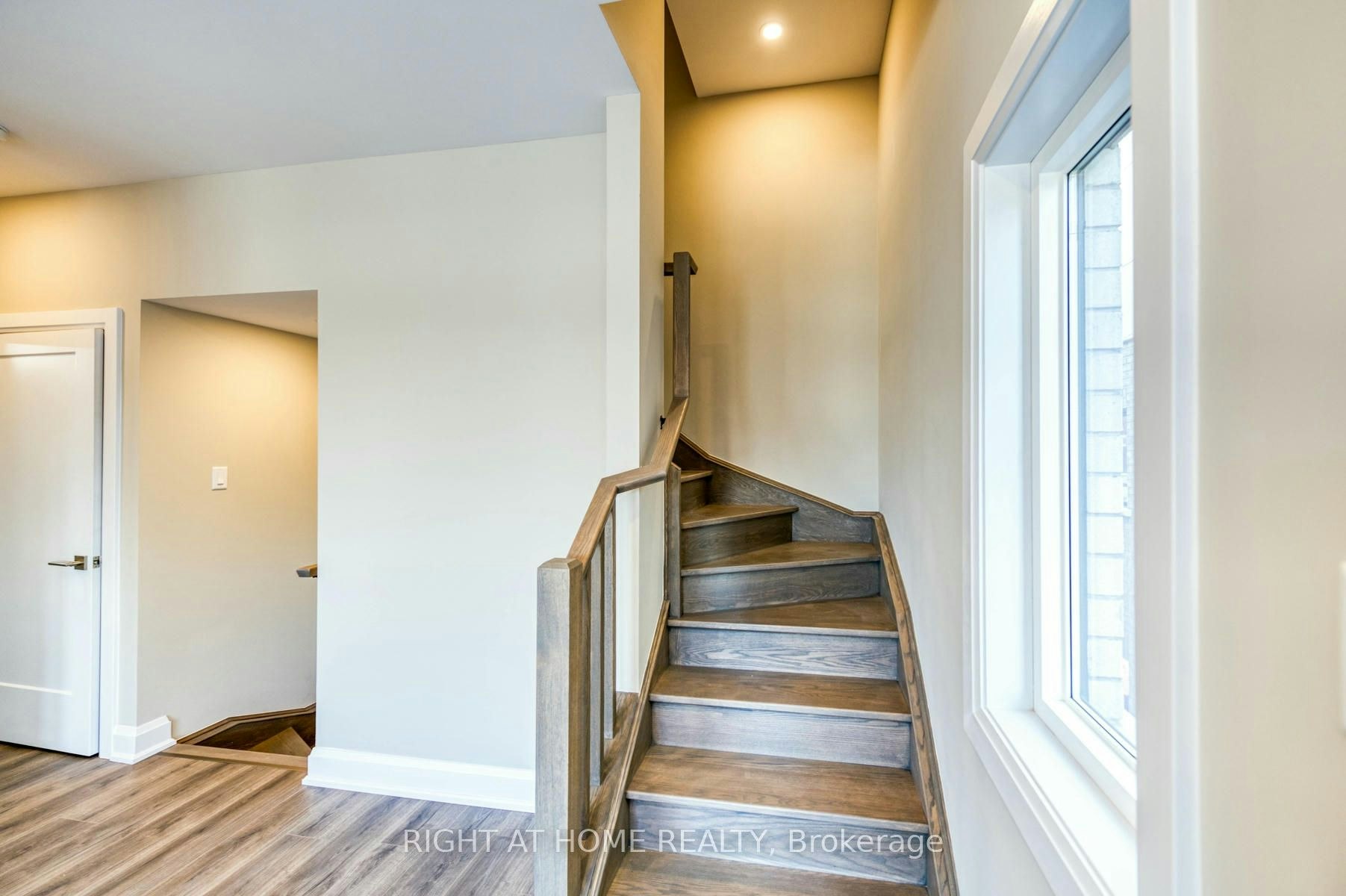 20-292 Vine Street, St. Catharines, ON, L2M 0E1 - 11