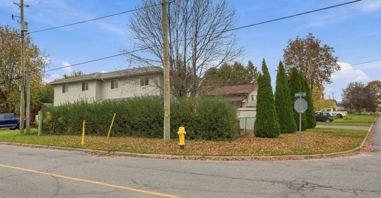 54 North Murray Street, Quinte West, ON, K8V 2E6 - 3