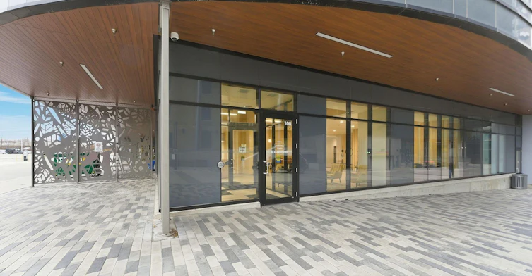 613-108 Garment Street, Kitchener, ON, N2G 2B3 - 2