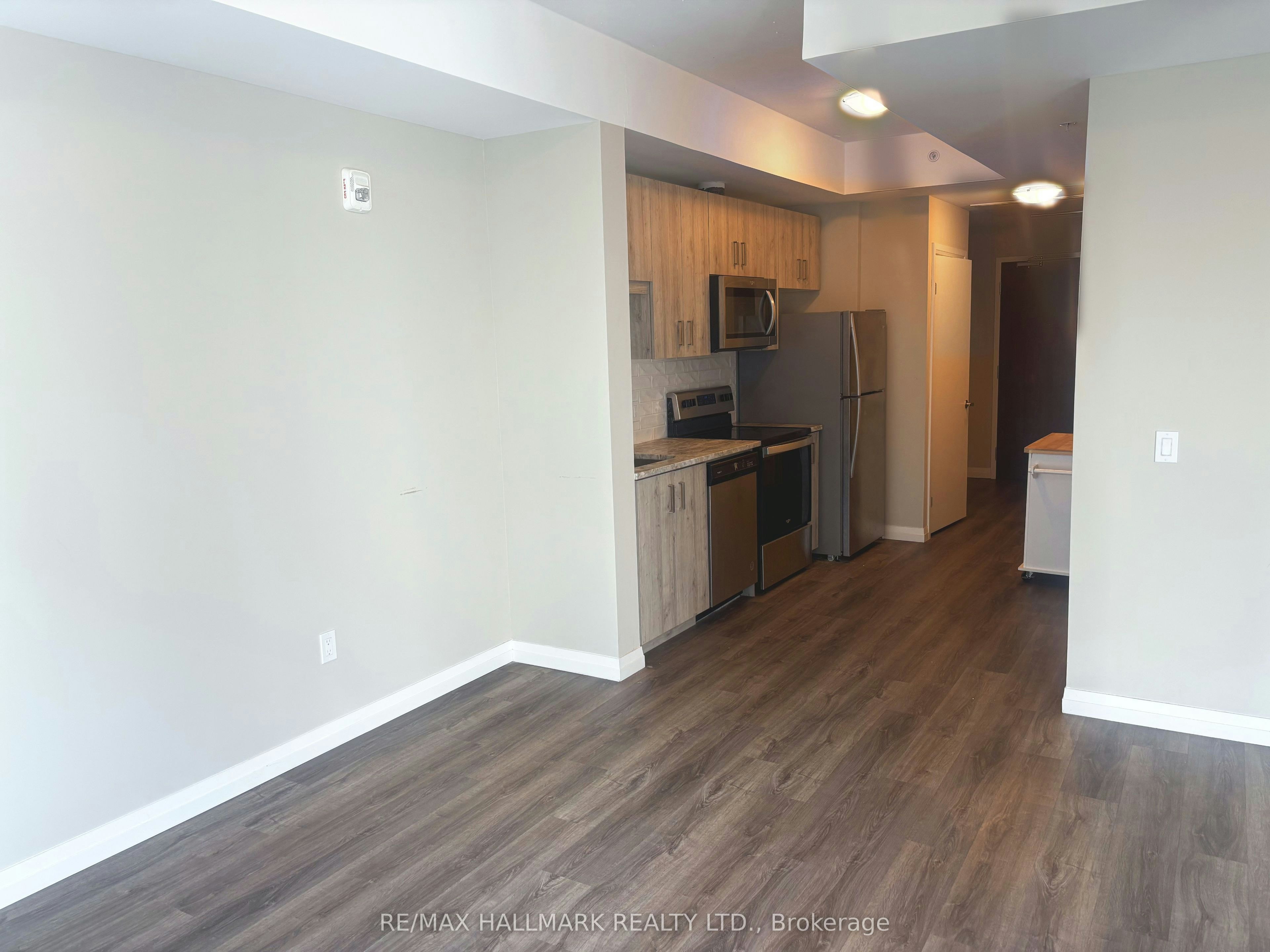 613-108 Garment Street, Kitchener, ON, N2G 2B3 - 8