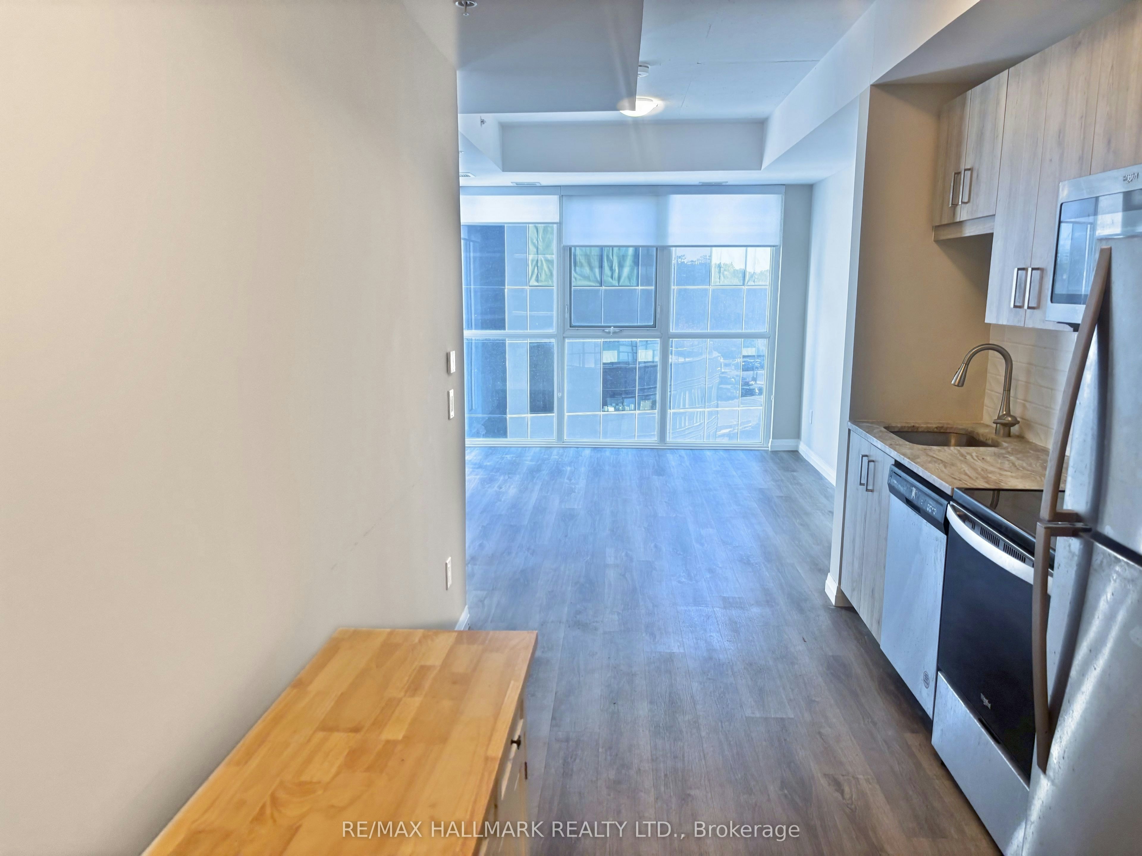 613-108 Garment Street, Kitchener, ON, N2G 2B3 - 4