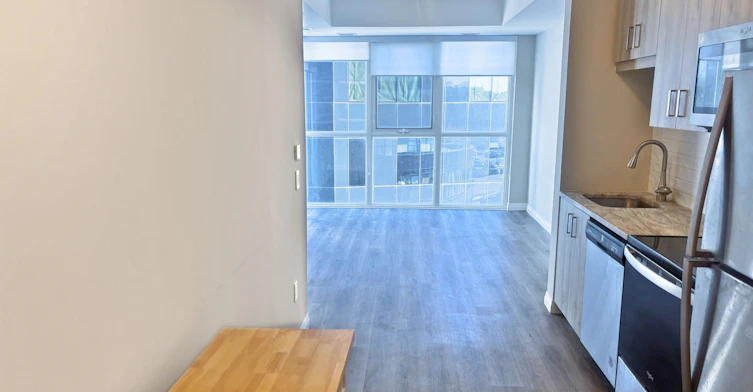 613-108 Garment Street, Kitchener, ON, N2G 2B3 - 4