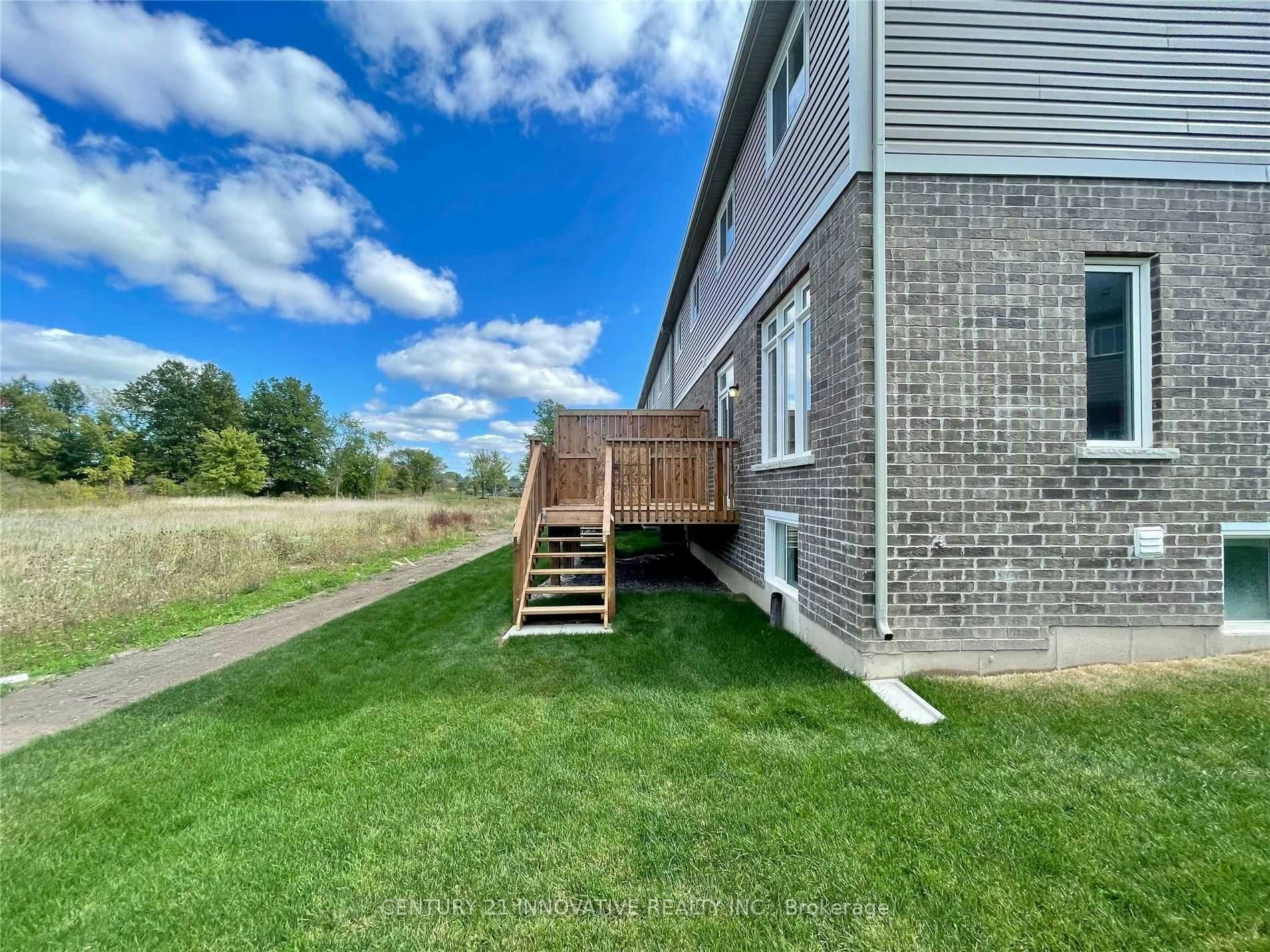 152 Sunflower Place, Welland, ON, L3C 0H9 - 17