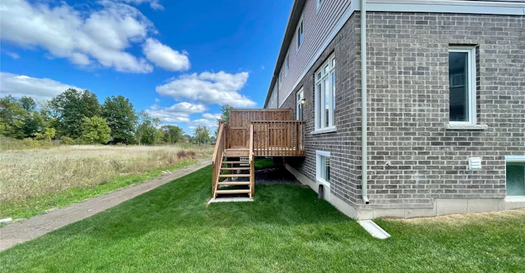 152 Sunflower Place, Welland, ON, L3C 0H9 - 17