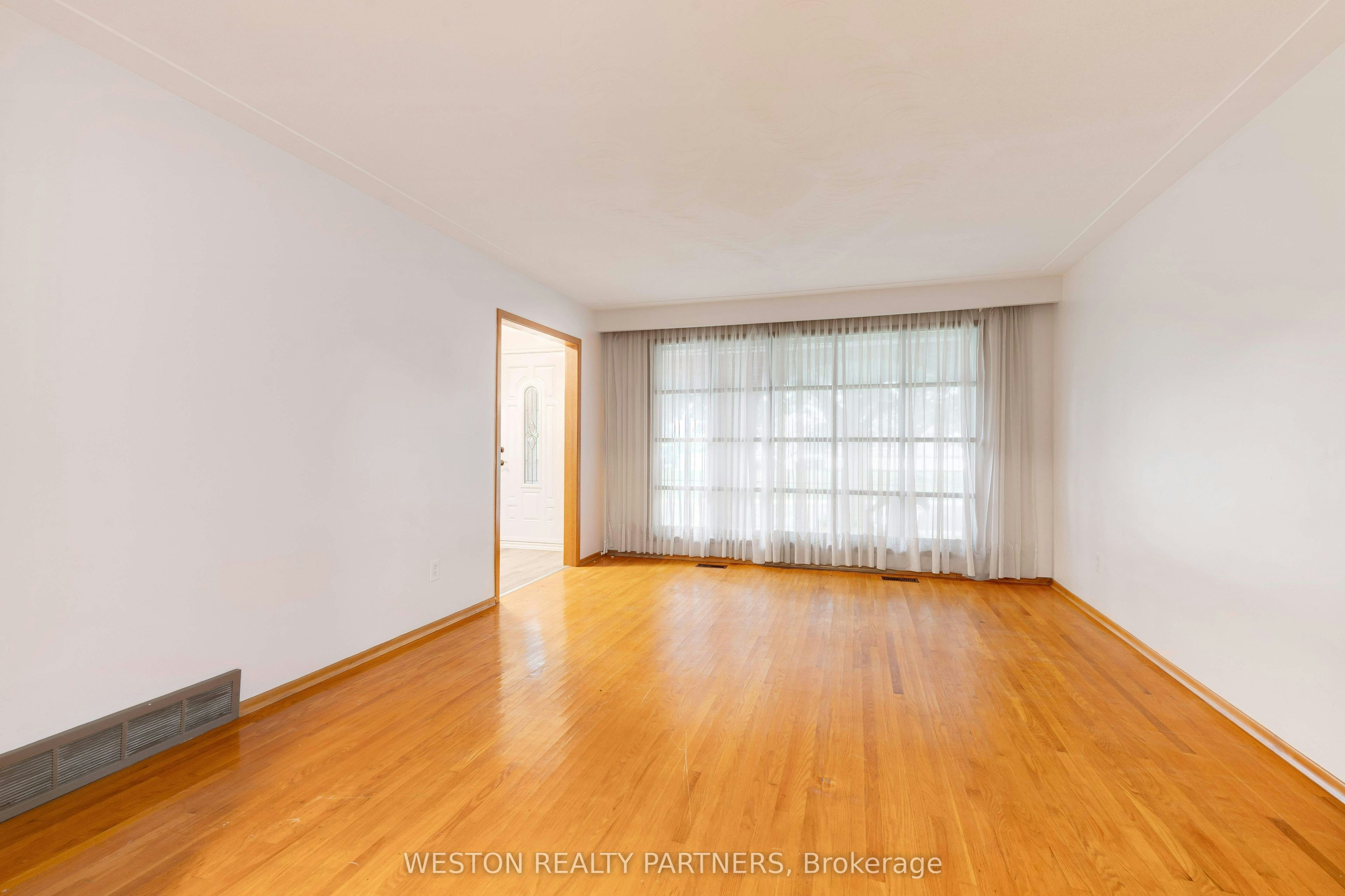 174 San Remo Drive, Hamilton, ON, L9C 5T9 - 7