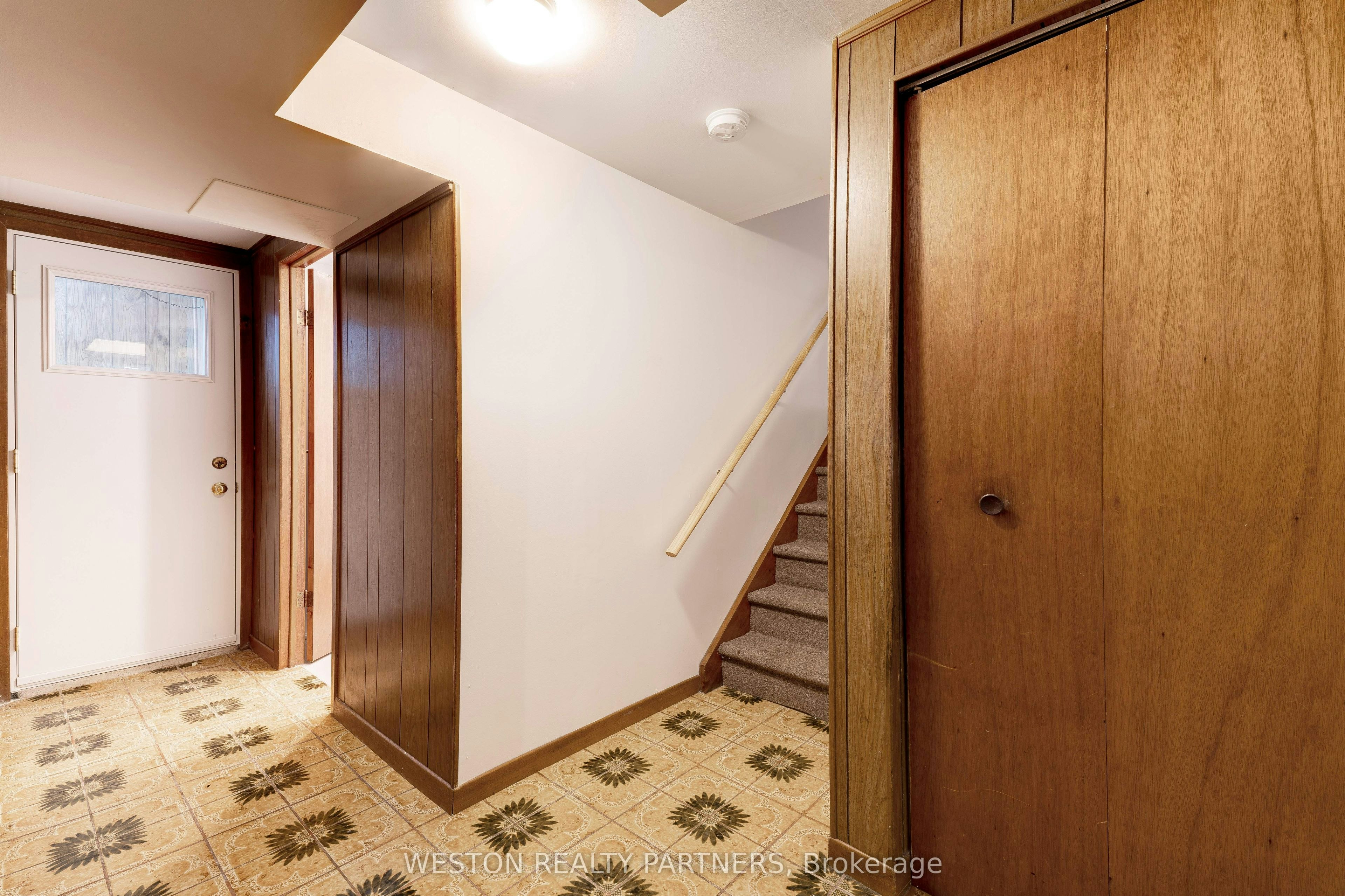 174 San Remo Drive, Hamilton, ON, L9C 5T9 - 32
