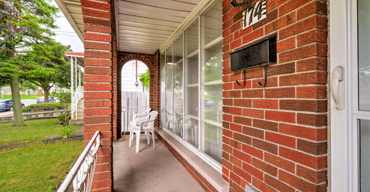 174 San Remo Drive, Hamilton, ON, L9C 5T9 - 3
