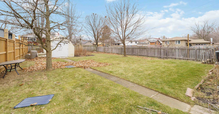 Main-517 Mohawk Road W, Hamilton, ON, L9C 1X3 - 26