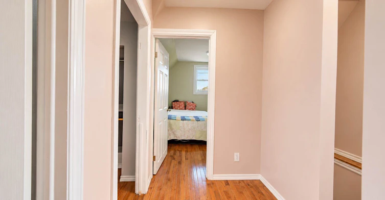 81 Glendale Avenue N, Hamilton, ON, L8L 7J6 - 13