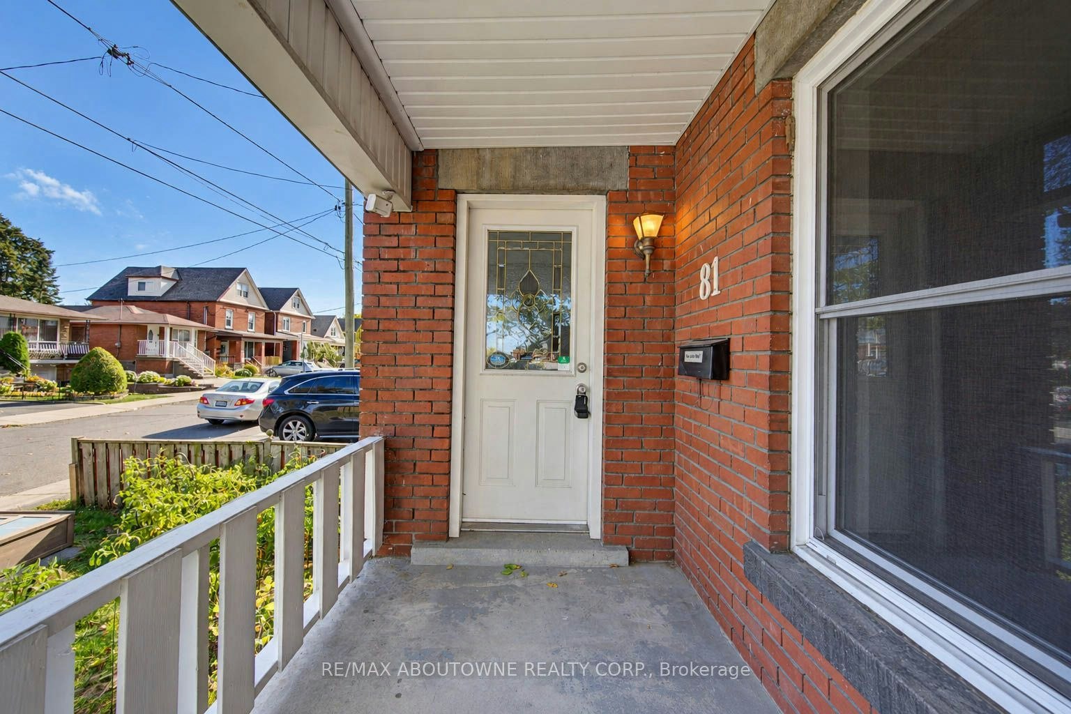81 Glendale Avenue N, Hamilton, ON, L8L 7J6 - 3