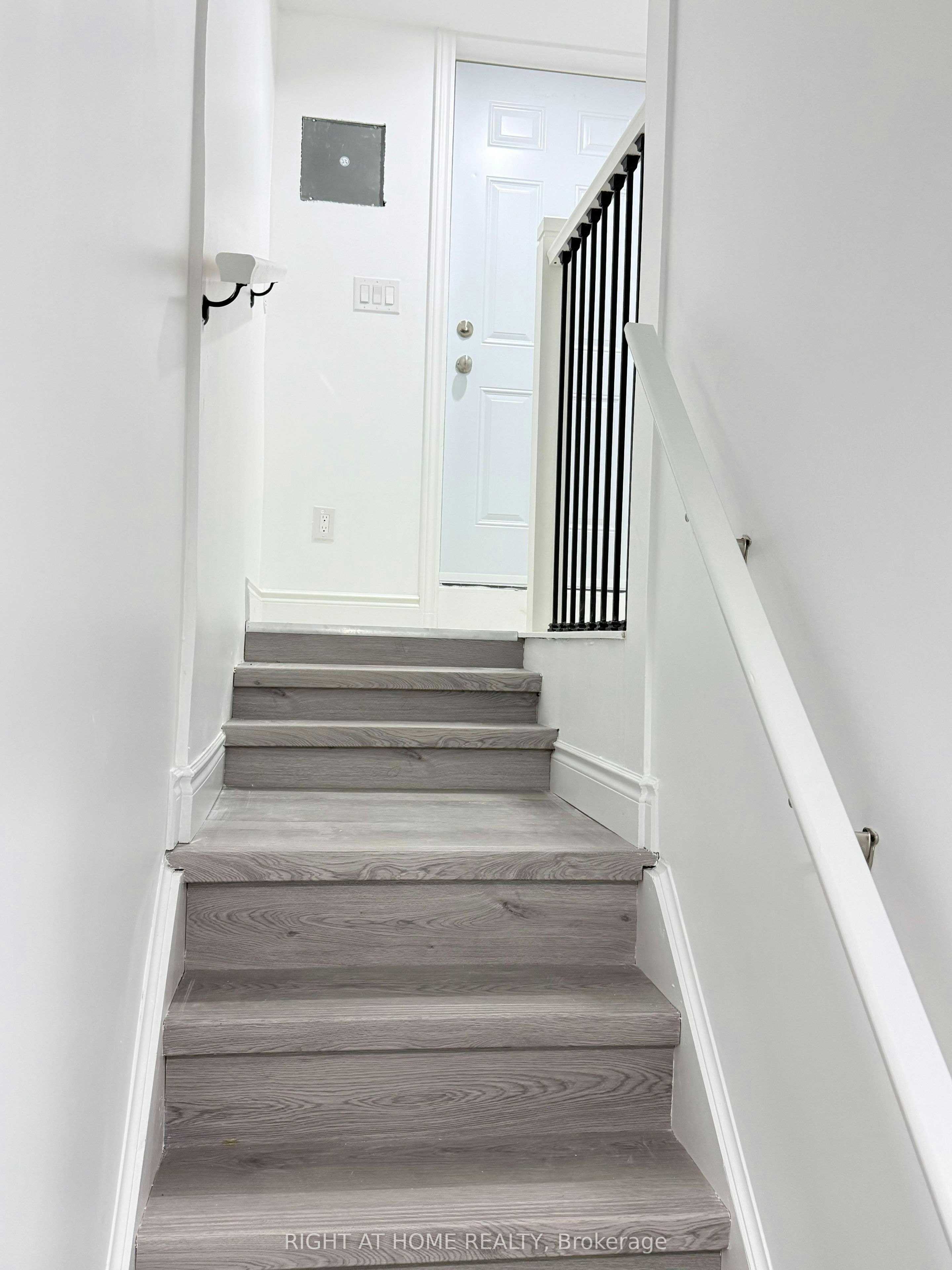 Basement-42 Whistler Street, Hamilton, ON, L0P 1P0 - 7