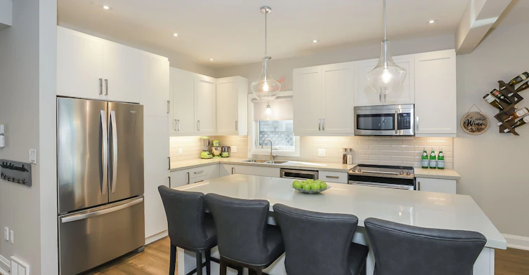 77A Broadway Avenue, St. Catharines, ON, L2M 7Y3 - 8