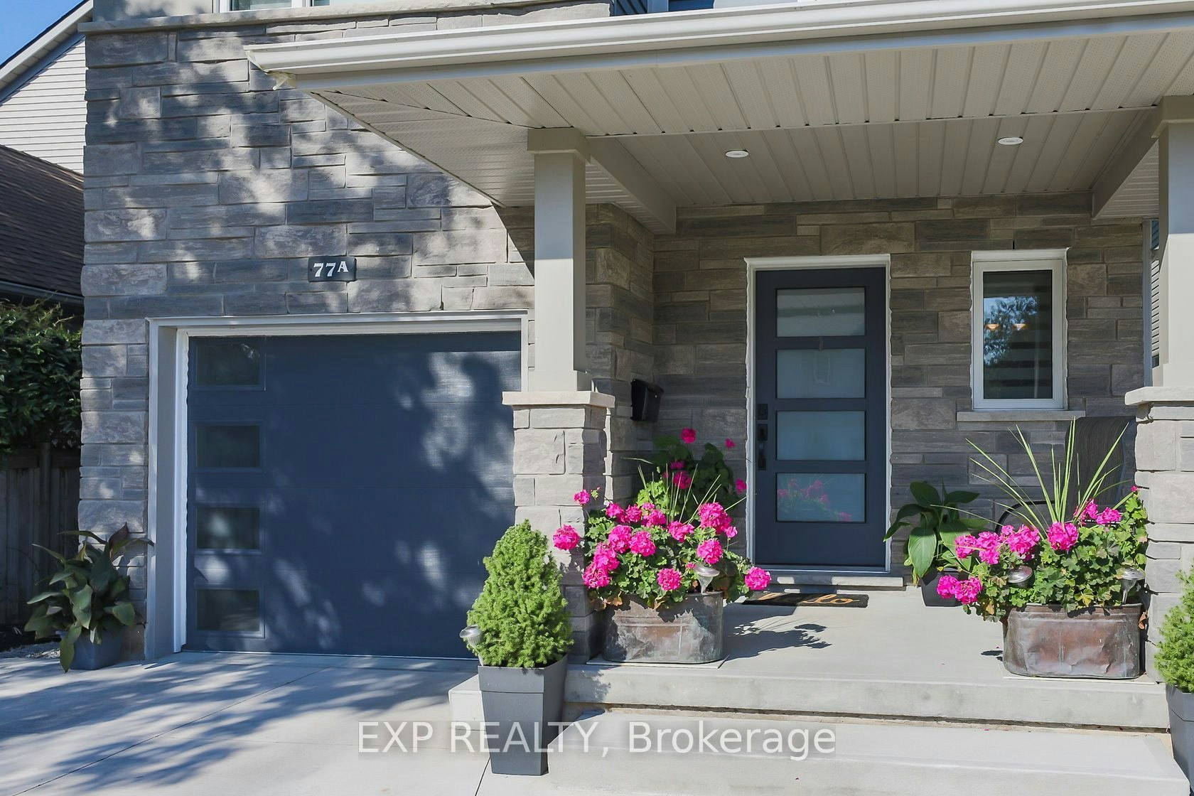 77A Broadway Avenue, St. Catharines, ON, L2M 7Y3 - 2