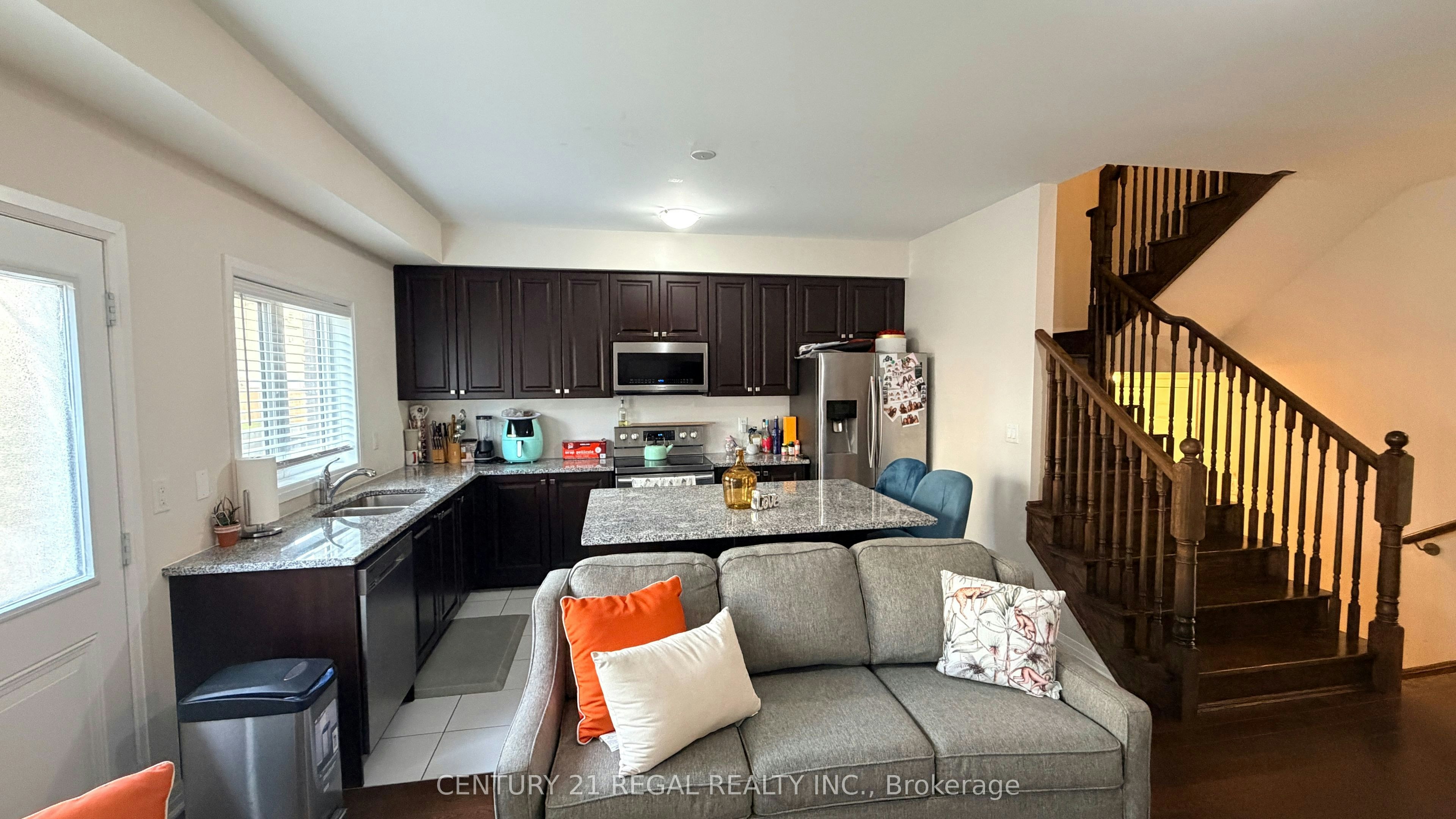 62 Leeson Street, East Luther Grand Valley, ON, L9W 7P9