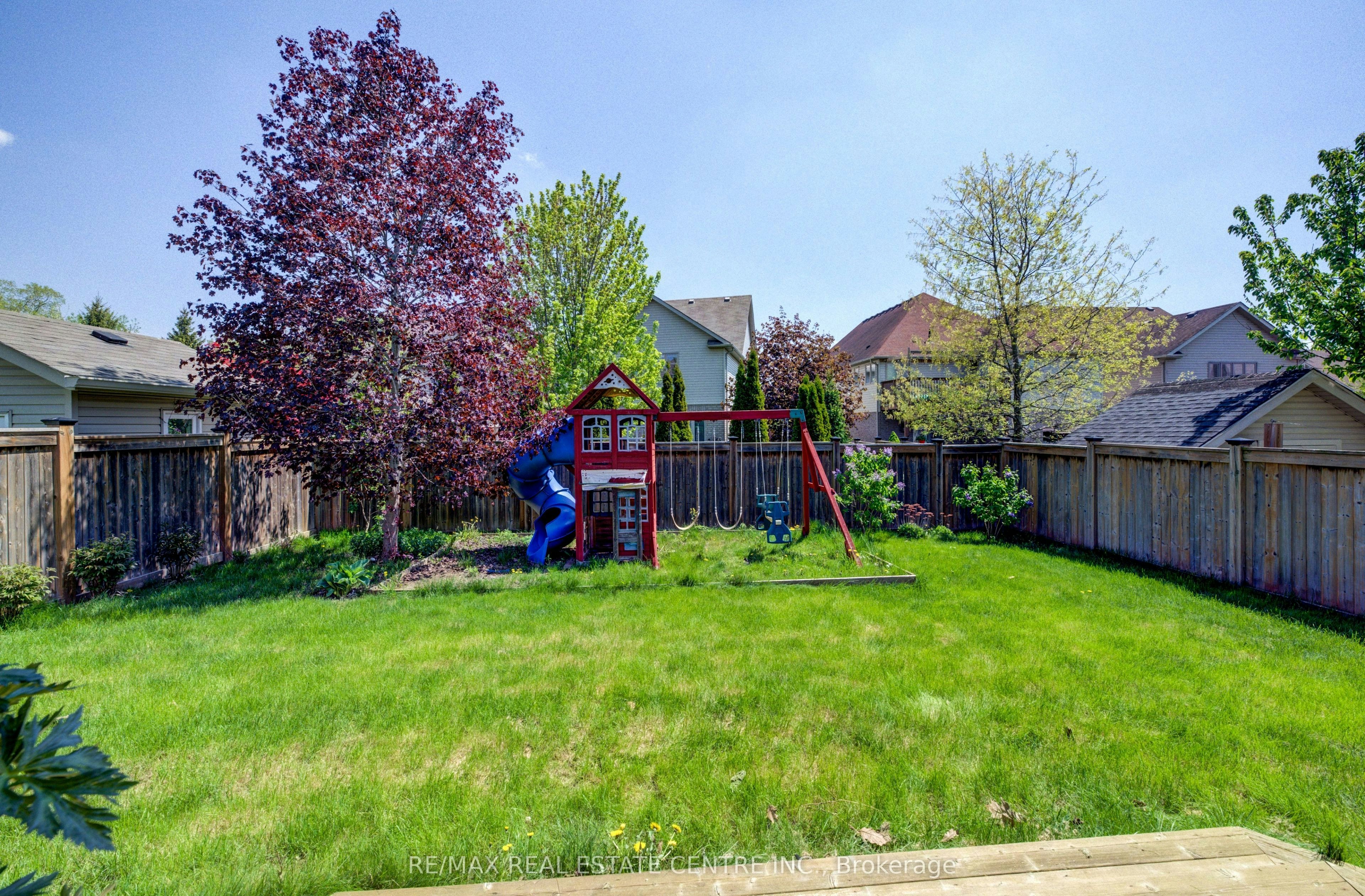 10 Deer Creek Street, Kitchener, ON, N2A 0E7 - 36