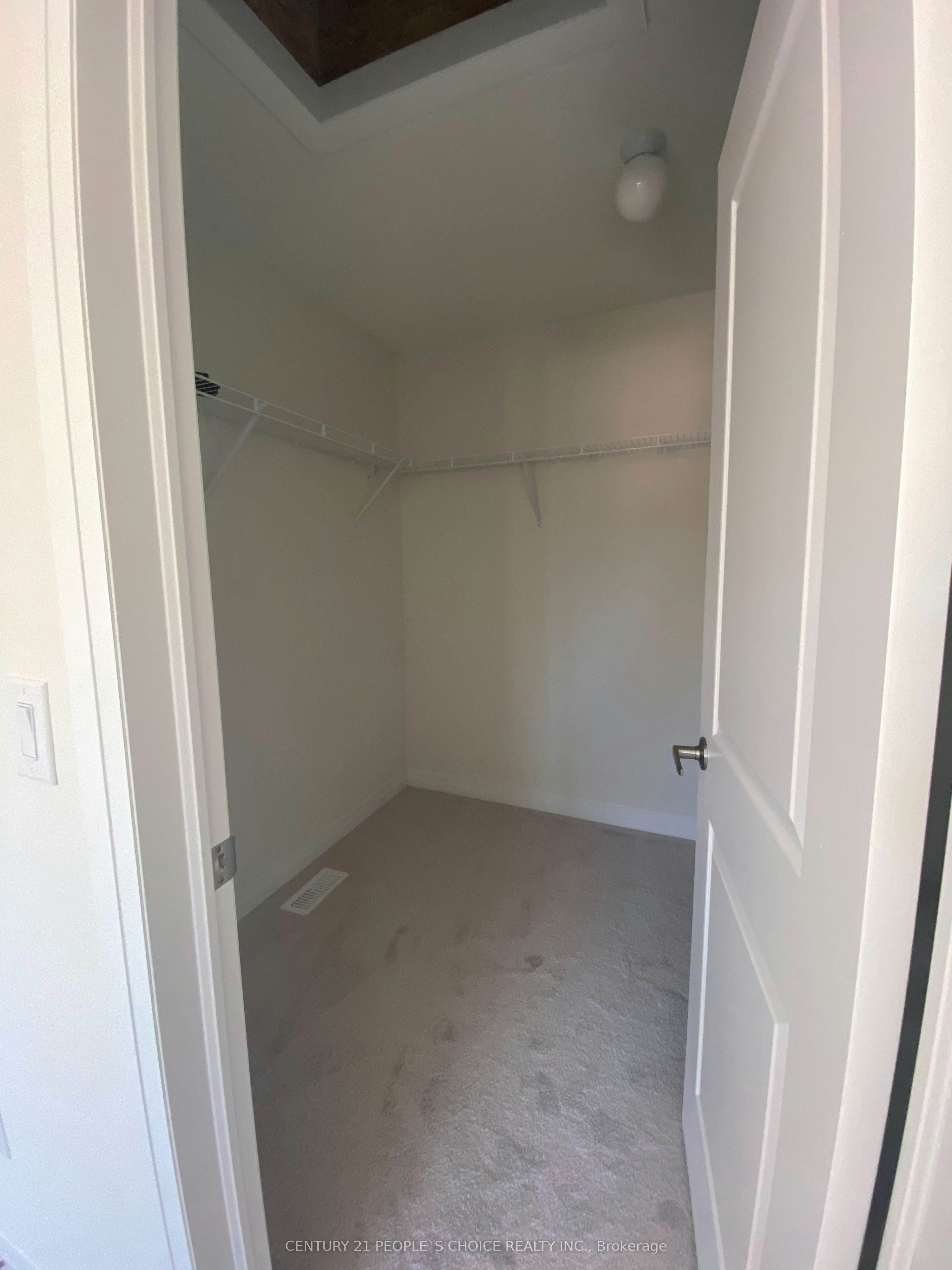 30 Prince Philip Boulevard, North Dumfries, ON, N0B 1E0 - 8
