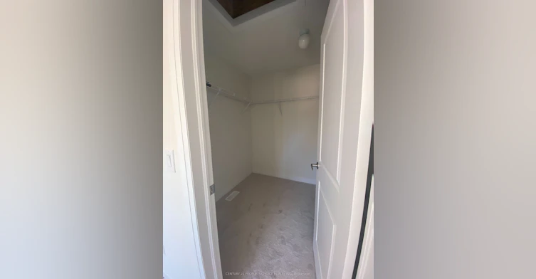 30 Prince Philip Boulevard, North Dumfries, ON, N0B 1E0 - 8