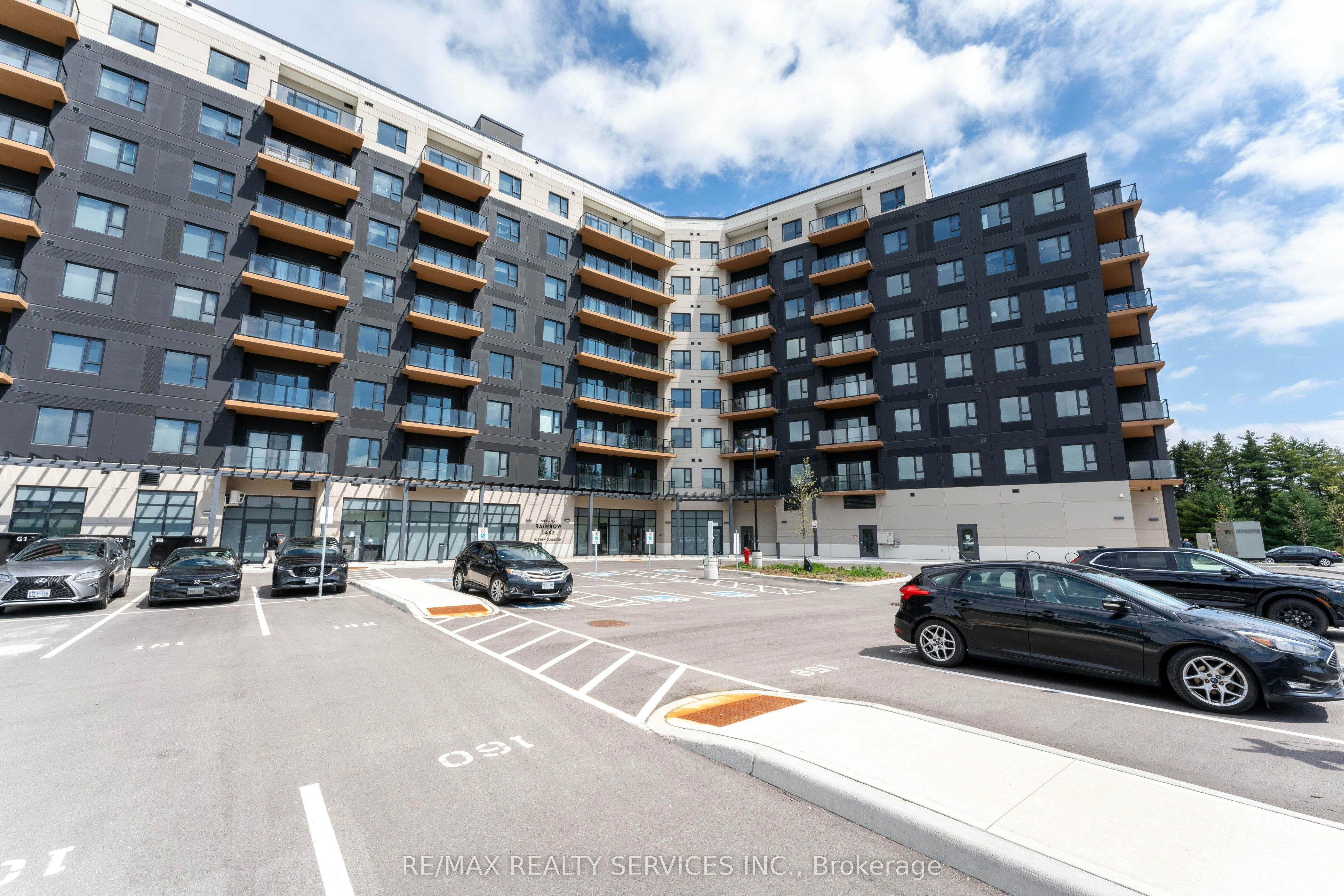 402-525 New Dundee Road, Kitchener, ON, N2P 0K8