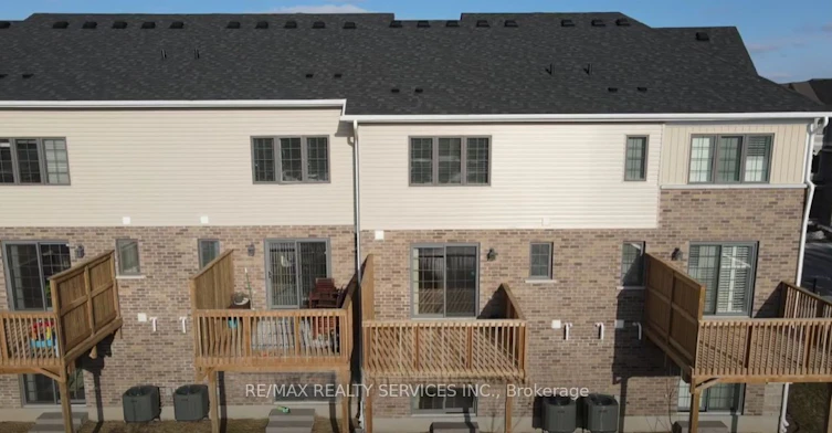22 Bank Swallow Crescent, Kitchener, ON, N2P 2N3 - 12