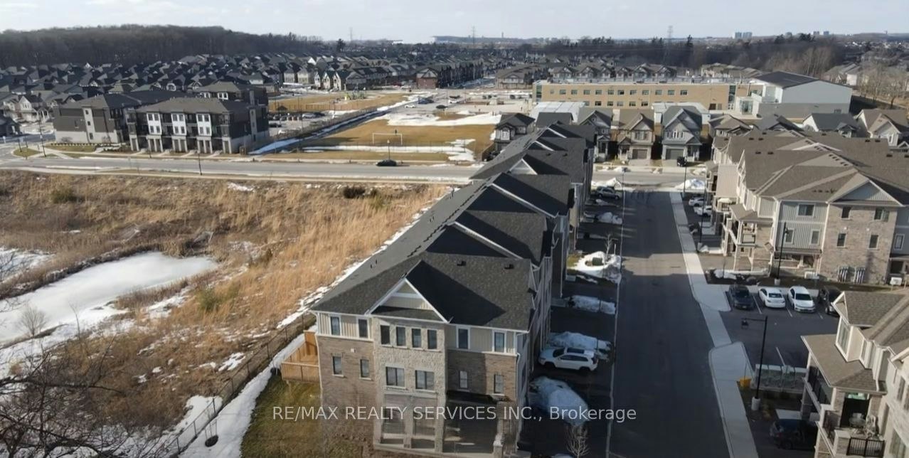 22 Bank Swallow Crescent, Kitchener, ON, N2P 2N3 - 14