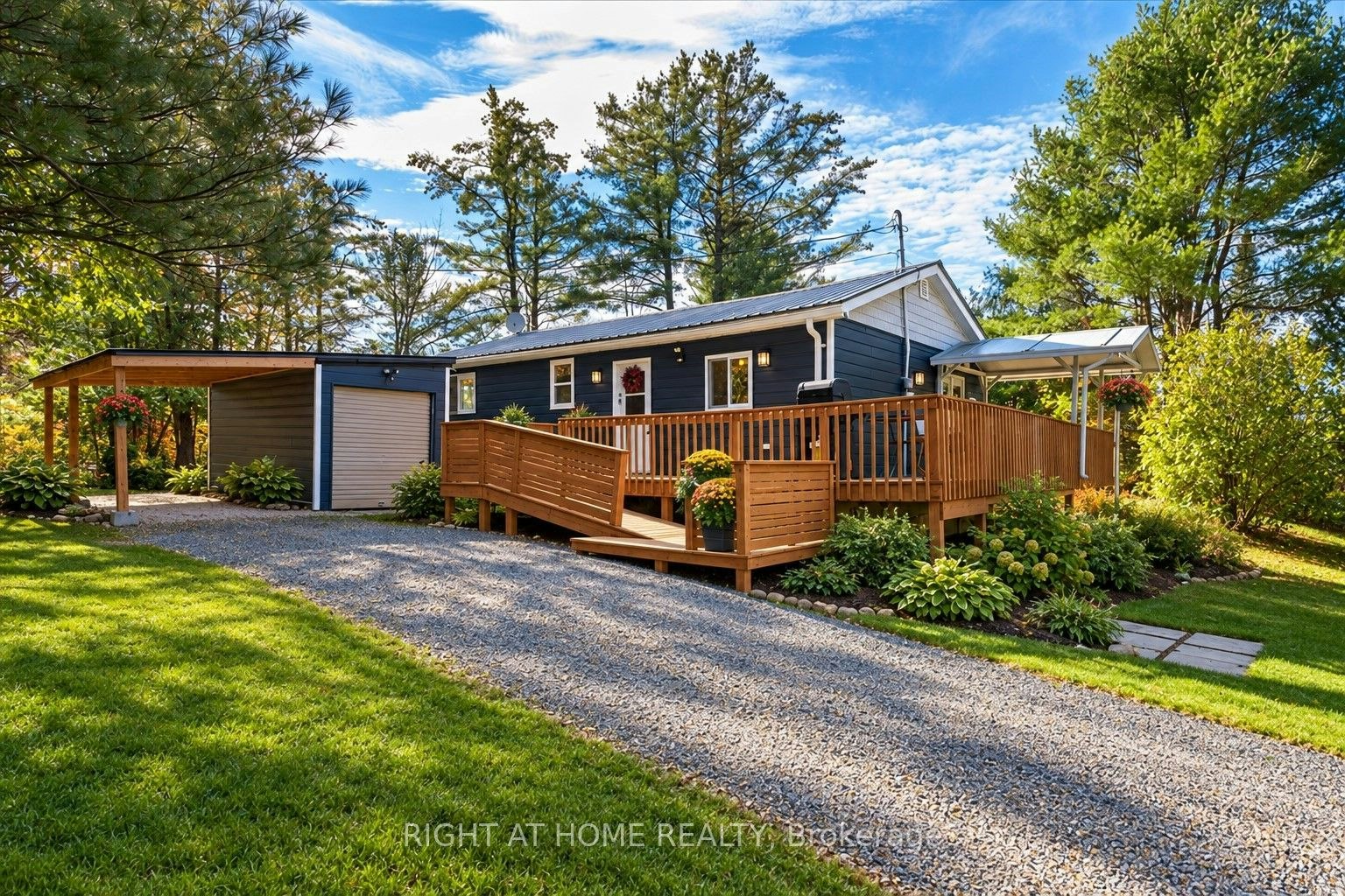 16 Grand Street, Seguin, ON, P2A 2W8
