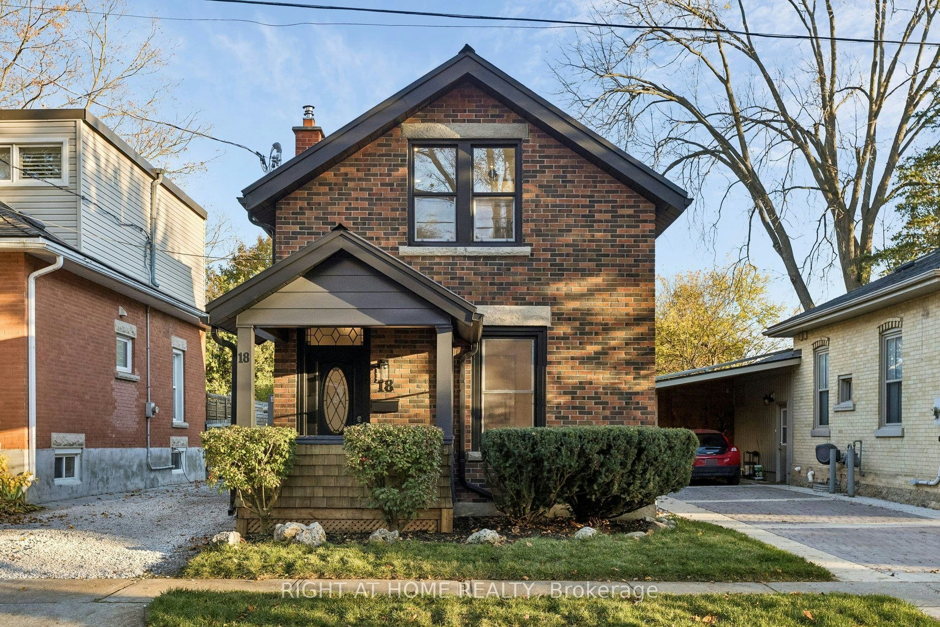 18 Powell Street W, Guelph, ON, N1H 1T9