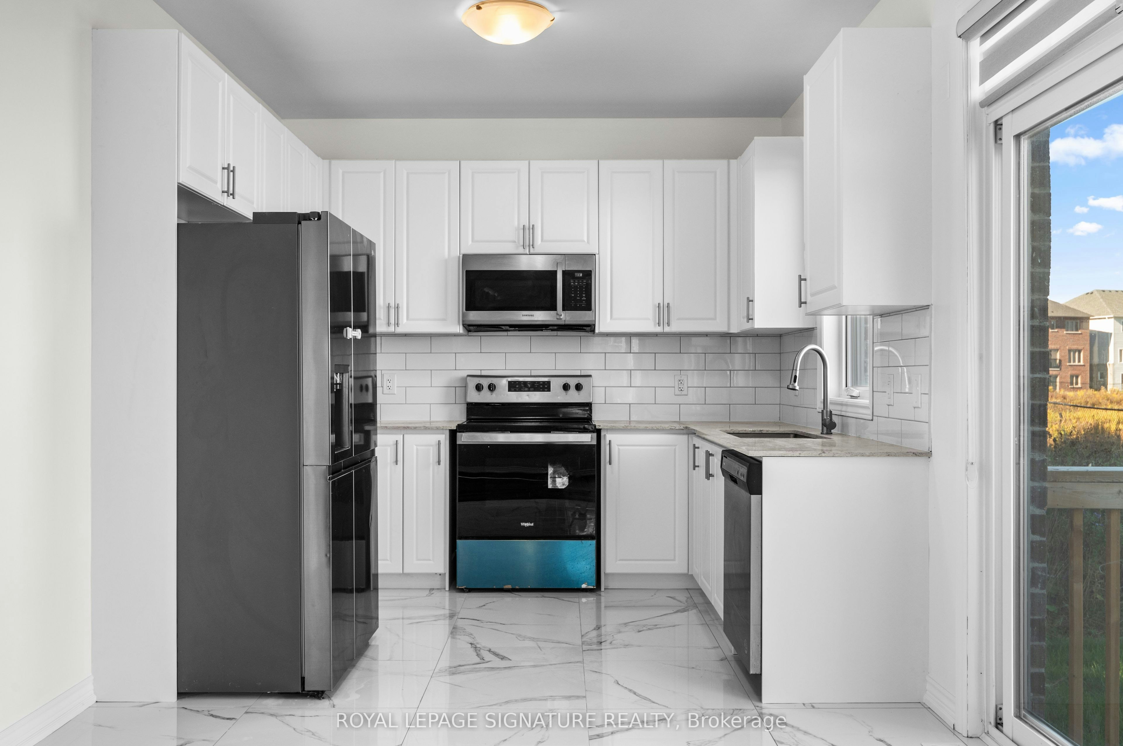 Main & Upper Floor-1 Aitchison Avenue, Southgate Township, ON, N0C 1B0 - 7