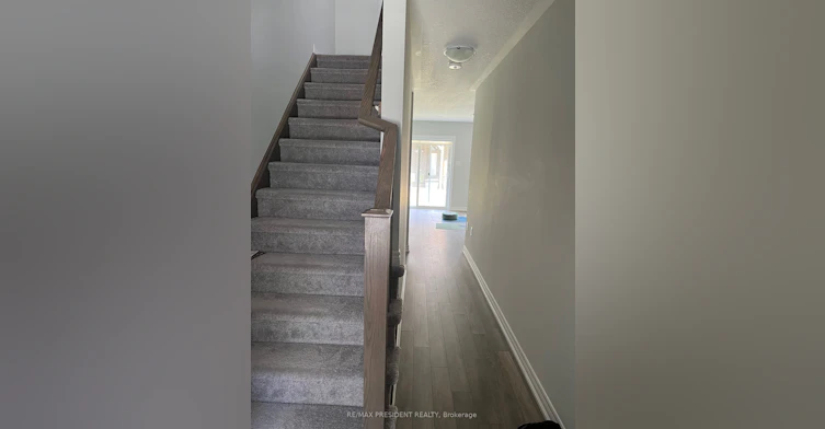 35 Rapids Lane, Hamilton, ON, L8K 0A3 - 2