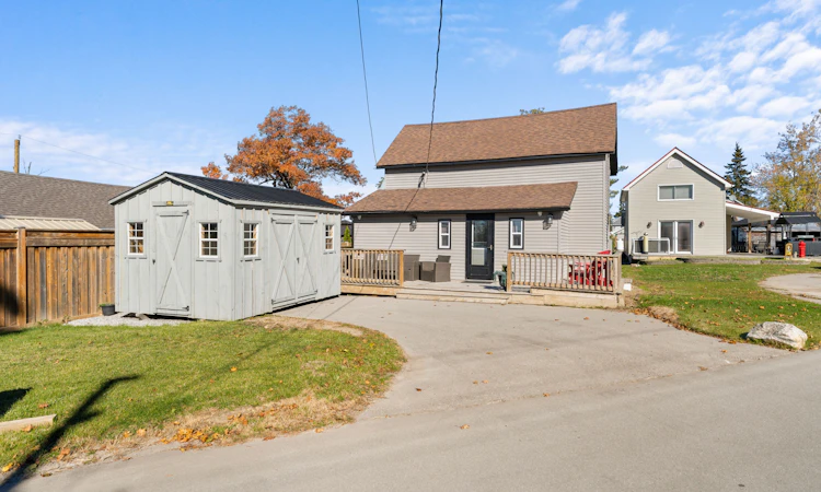 42 Pavillion Road