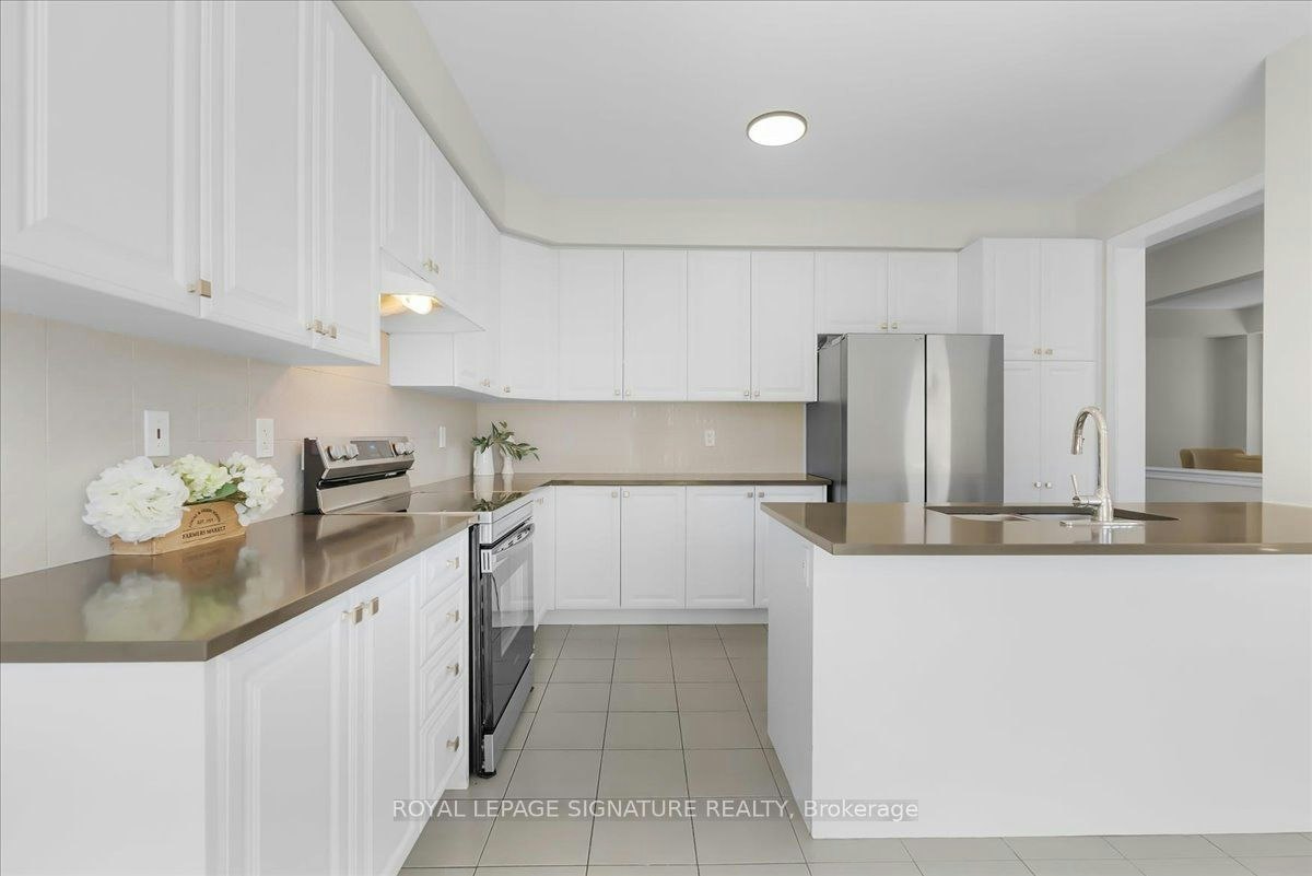 635 Lemay Grove, Smith-Ennismore-Lakefield, ON, K9K 0G9 - 11