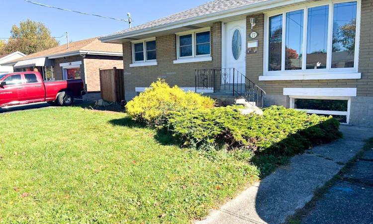 77 Dudhope Avenue