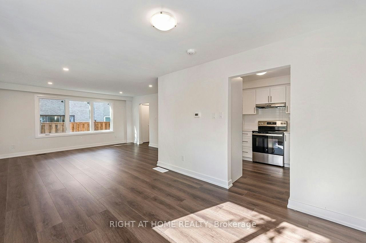 72 Delawana Drive, Hamilton, ON, L8E 1G4 - 8