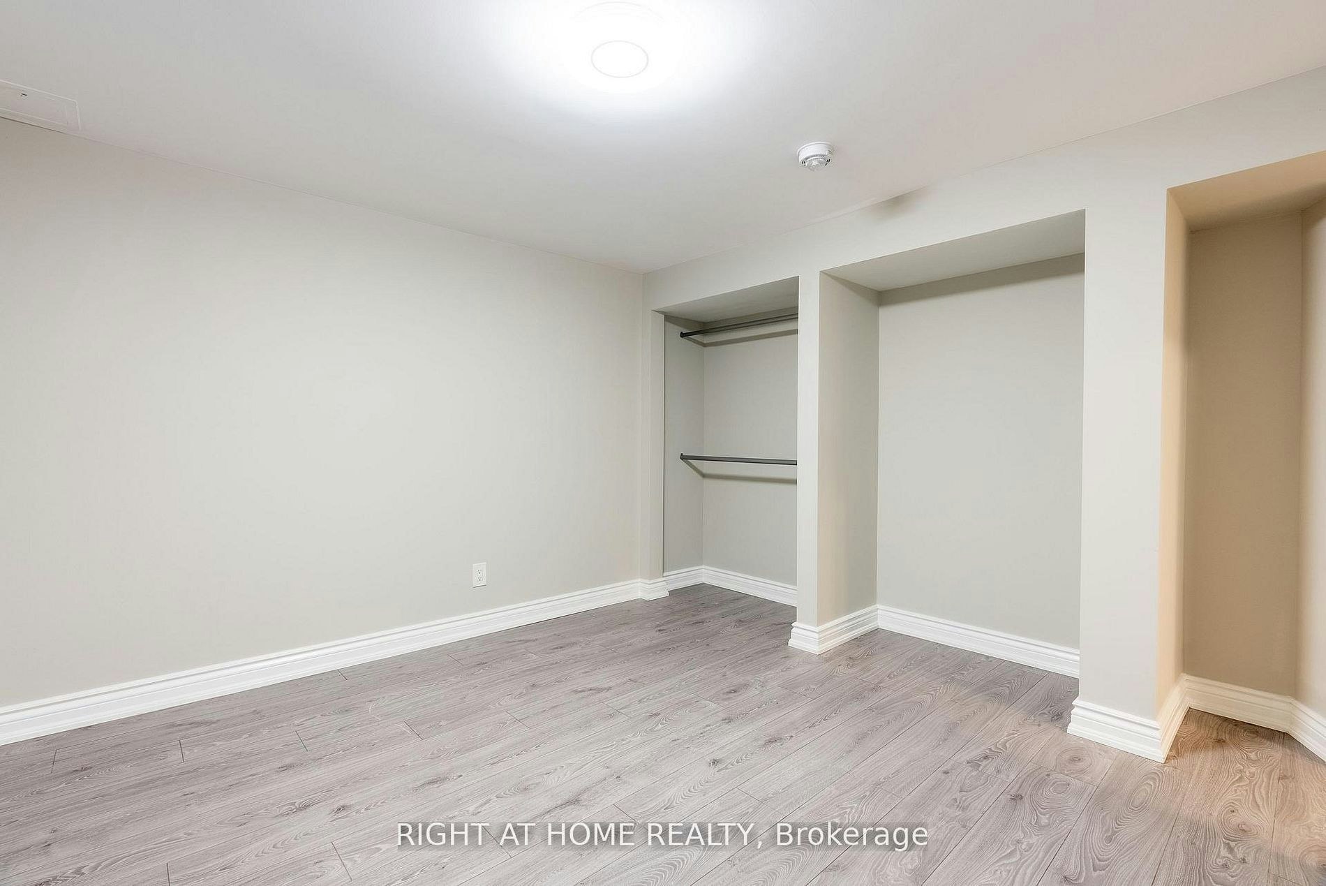214 Kenilworth Avenue S, Hamilton, ON, L8K 2T4 - 10