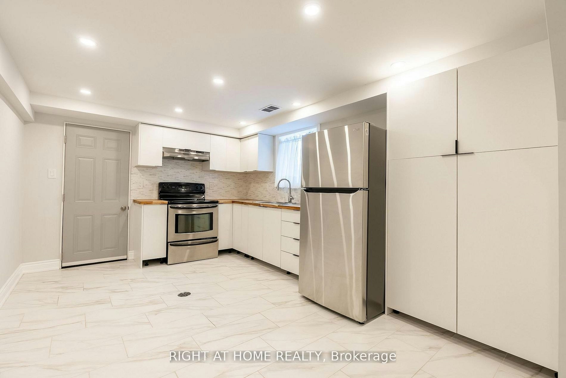 214 Kenilworth Avenue S, Hamilton, ON, L8K 2T4 - 20