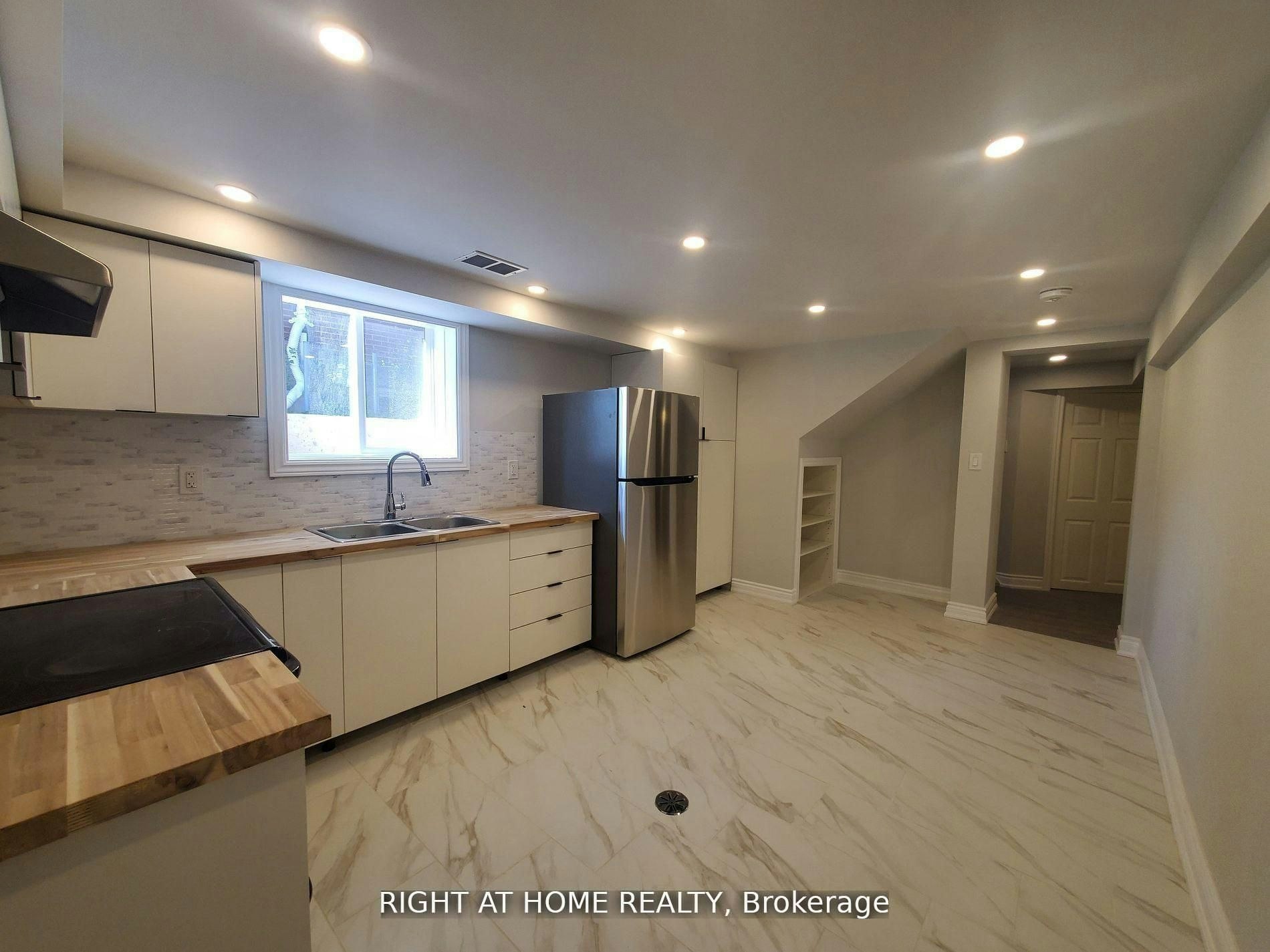 214 Kenilworth Avenue S, Hamilton, ON, L8K 2T4 - 19