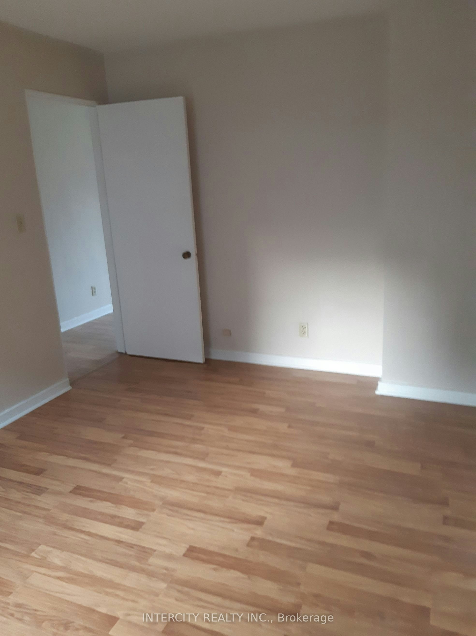 P77-5150 Wyandotte Street E, Windsor, ON, N8S 1L2 - 11