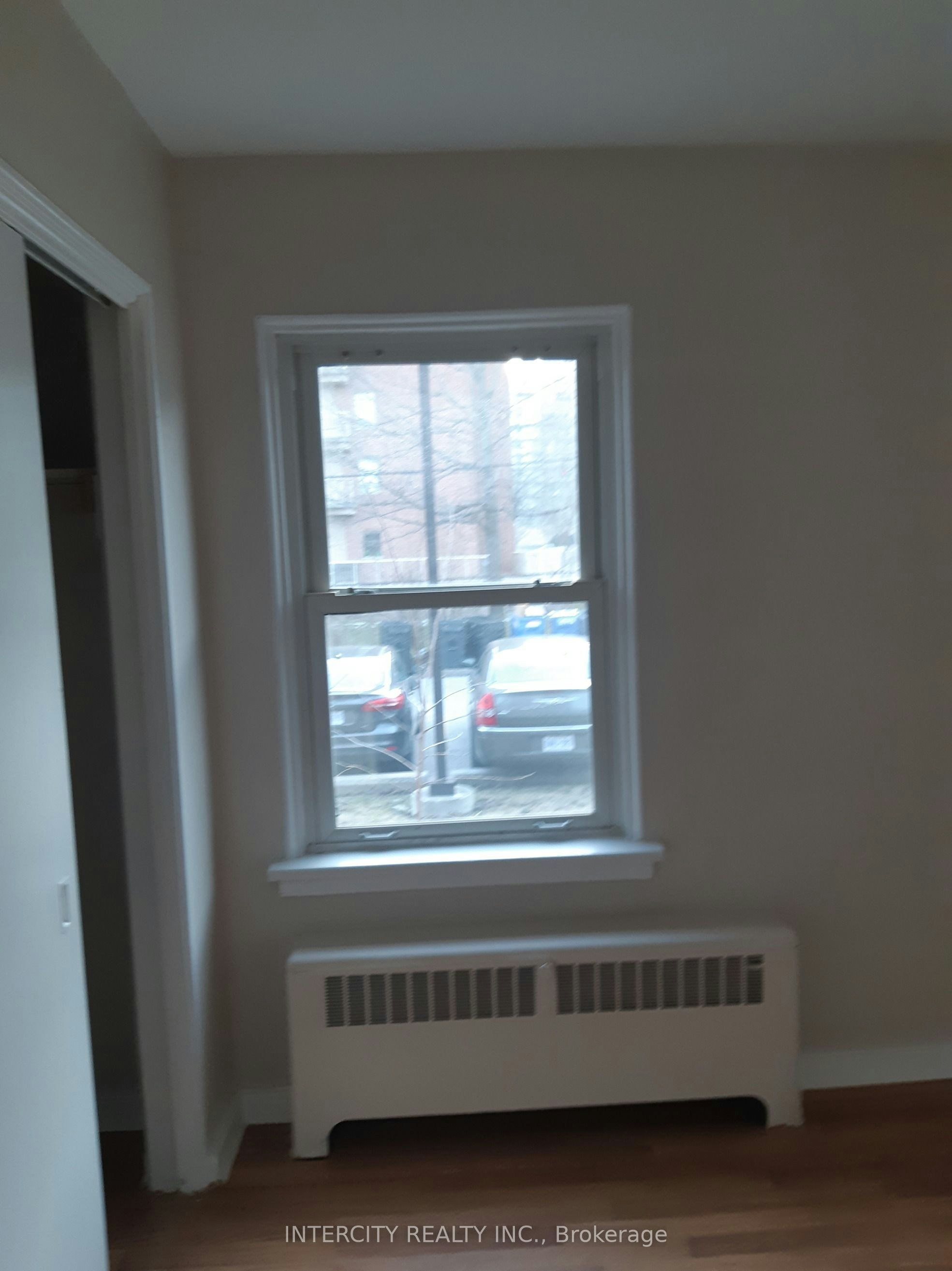 P77-5150 Wyandotte Street E, Windsor, ON, N8S 1L2 - 8