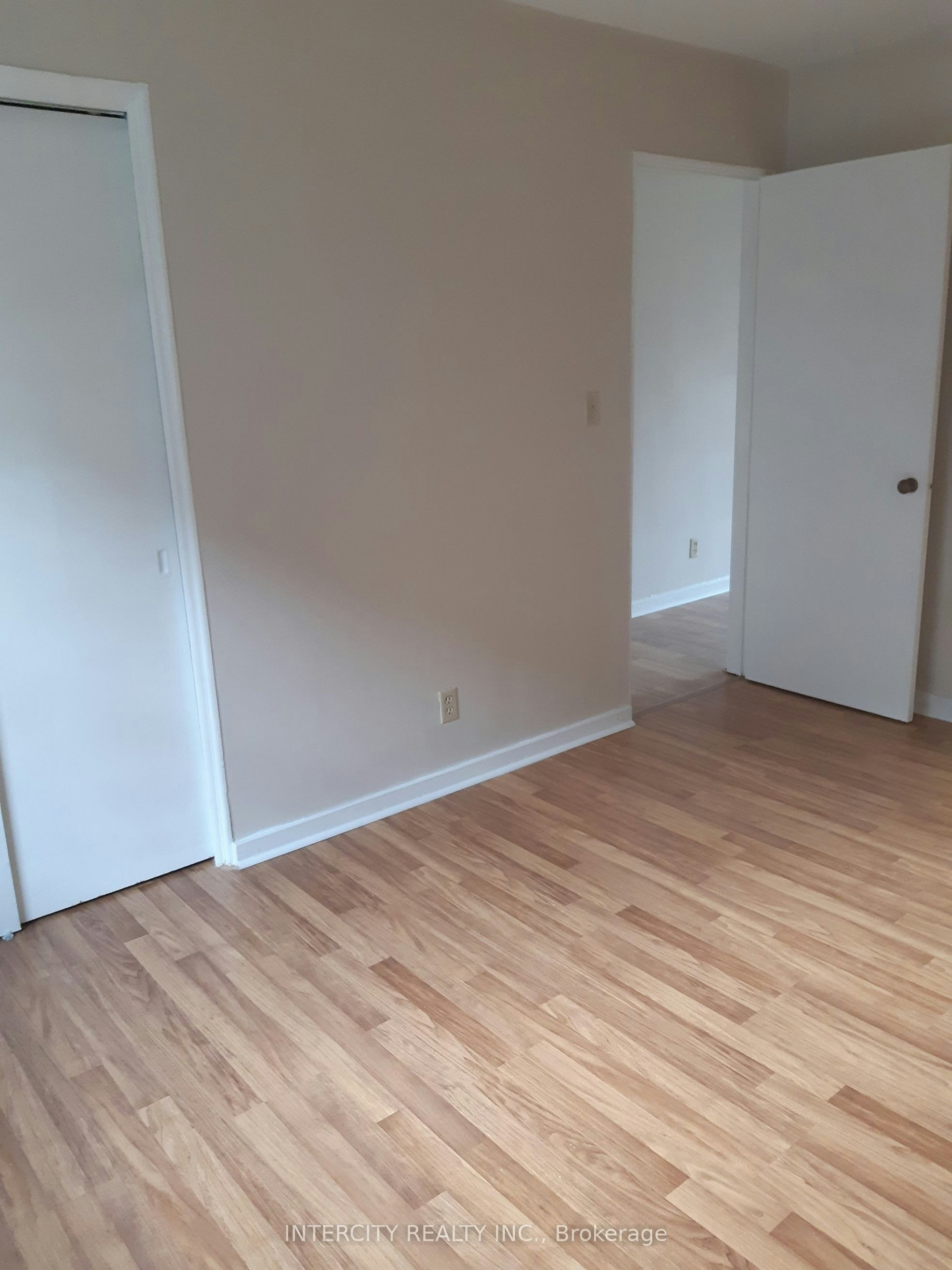P77-5150 Wyandotte Street E, Windsor, ON, N8S 1L2 - 10